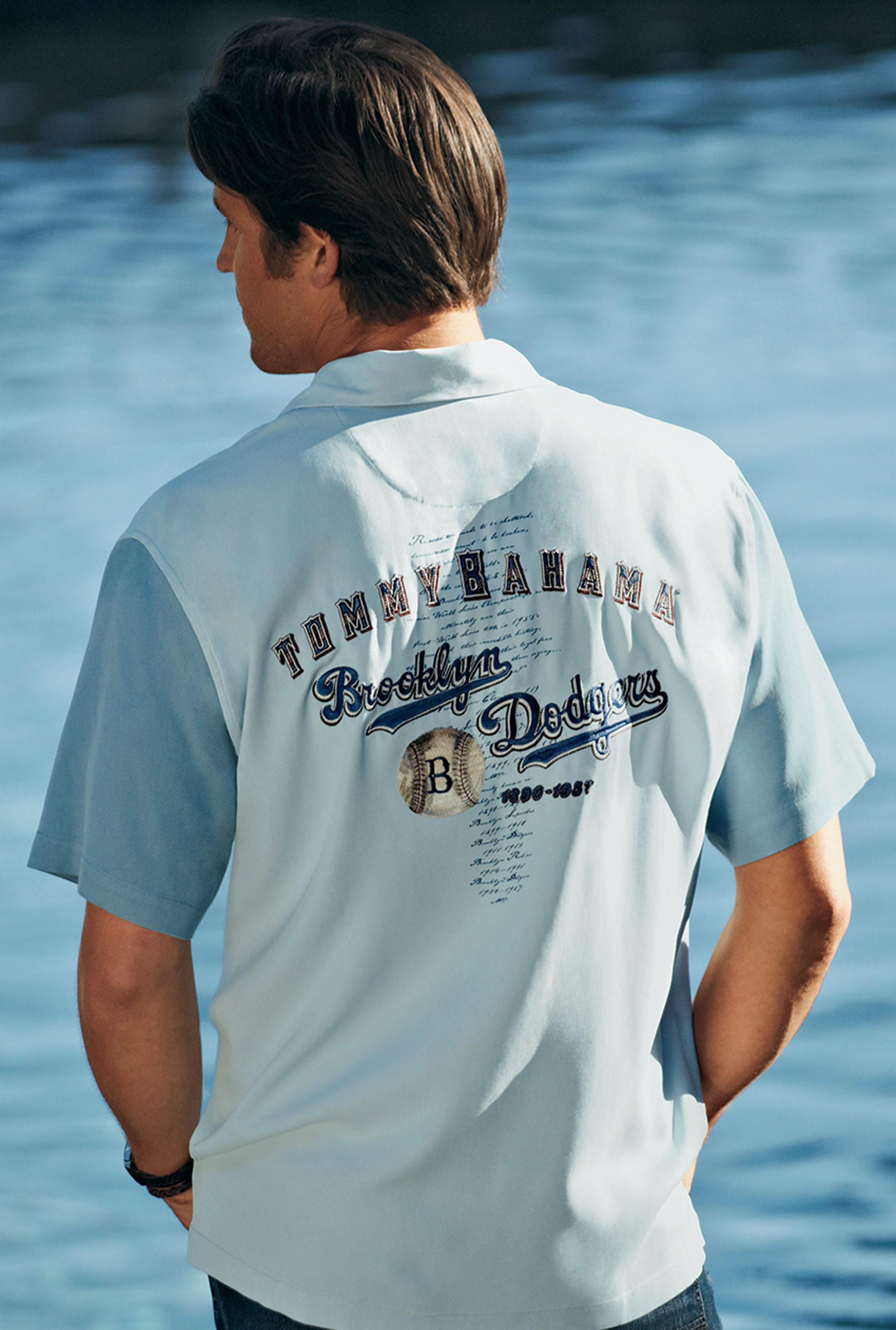 Tommy Bahama Announces 2011 'Collector's Edition' Major League Baseball  Team Shirts
