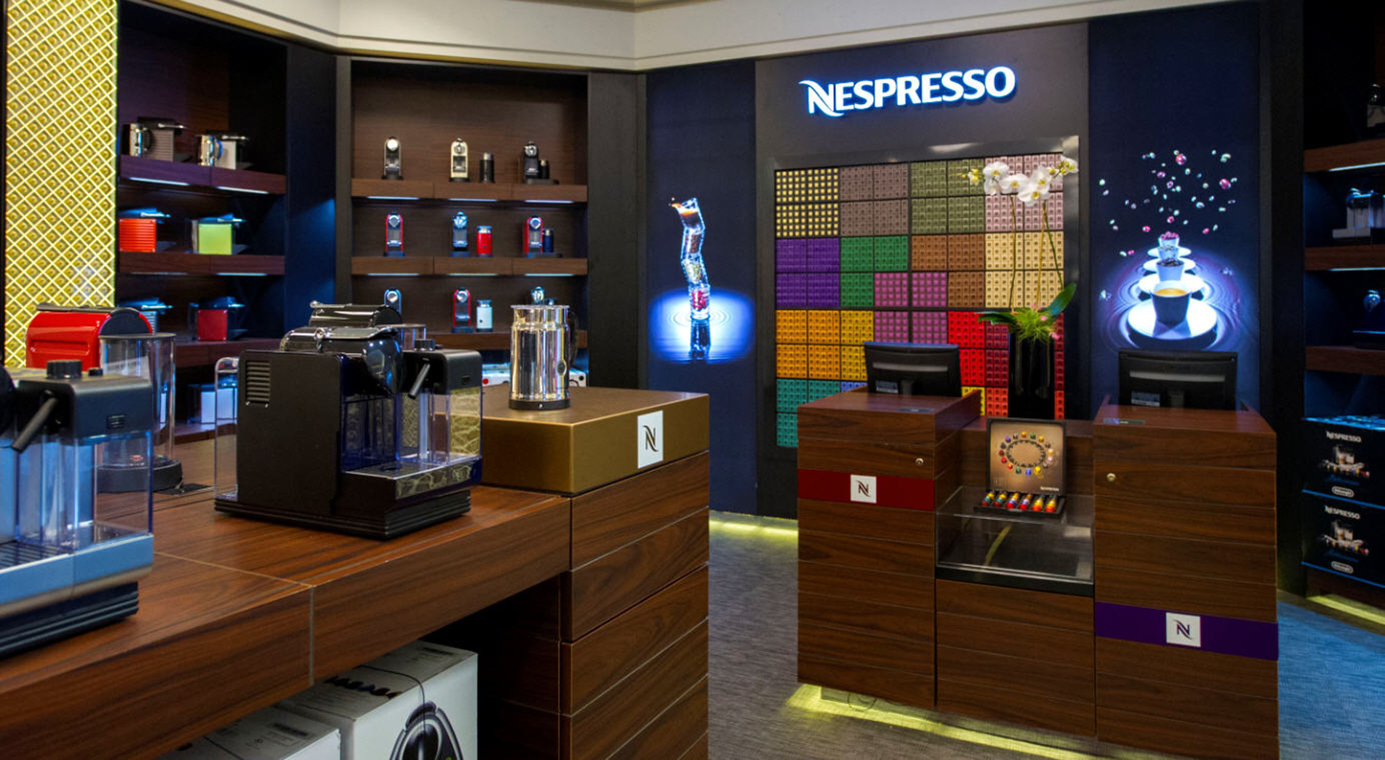 træthed vanter klik Nespresso® Opens First Boutique-in-Shop Location With Retail Partner Macy's