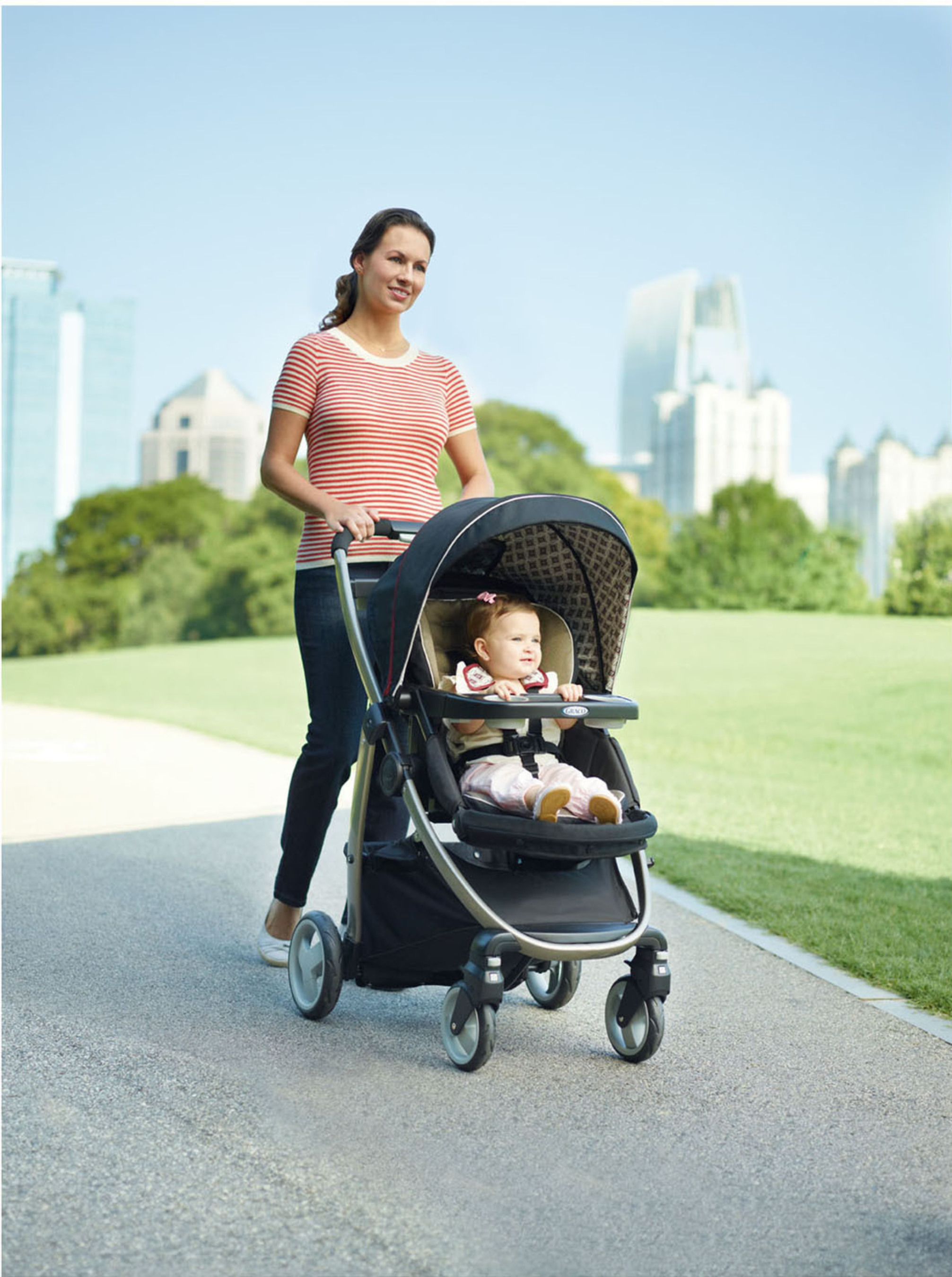 The Graco Modes Click Connect travel system is three strollers in one -- offering the versatility and value of an infant car seat carrier, an infant stroller and a toddler stroller. (PRNewsFoto/Graco) (PRNewsFoto/GRACO)