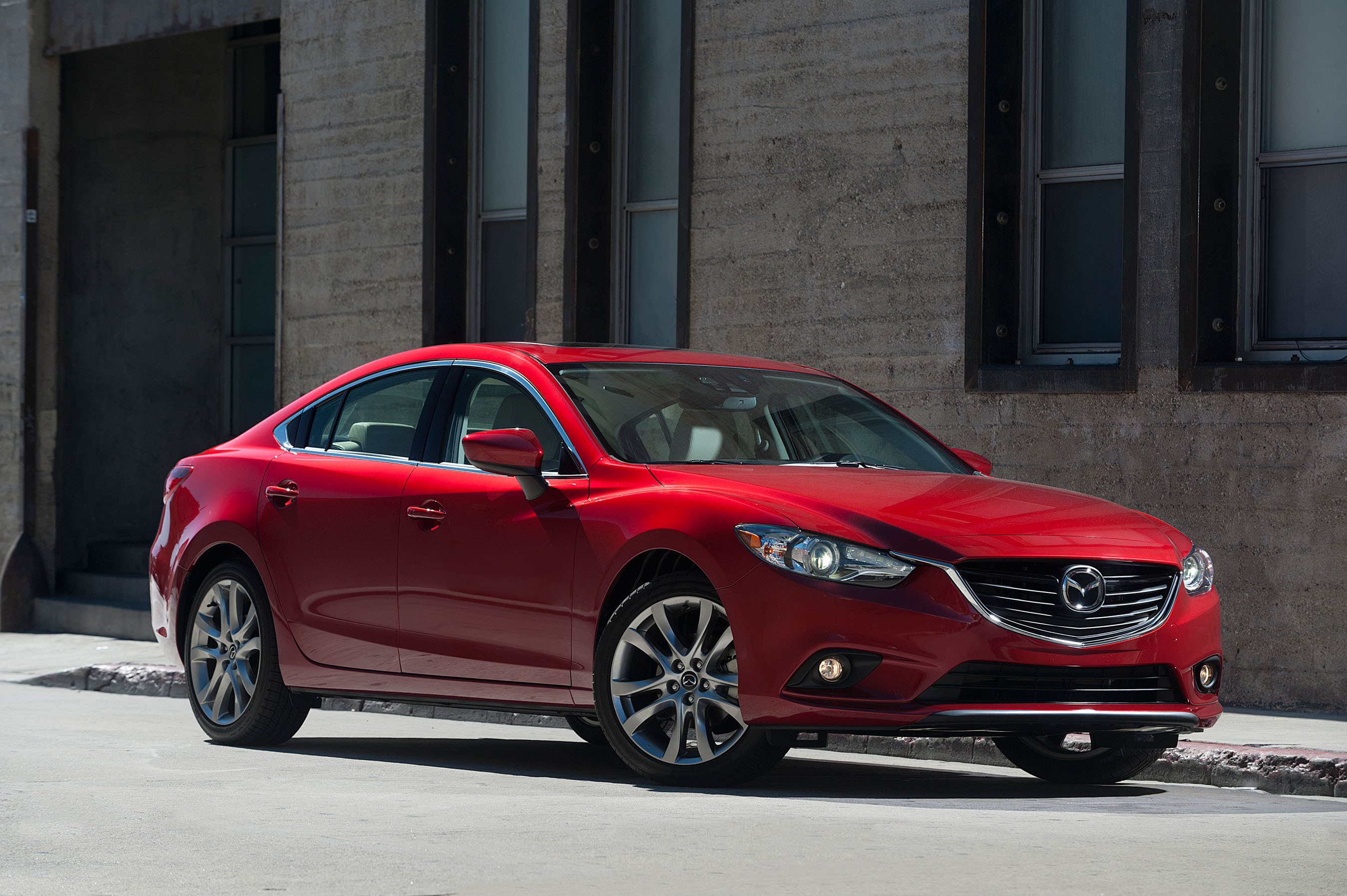 2014 Mazda6 Named "Car of the Year" by Popular Mechanics. (PRNewsFoto/Mazda North American Operations) (PRNewsFoto/MAZDA NORTH AMERICAN OPERATIONS)