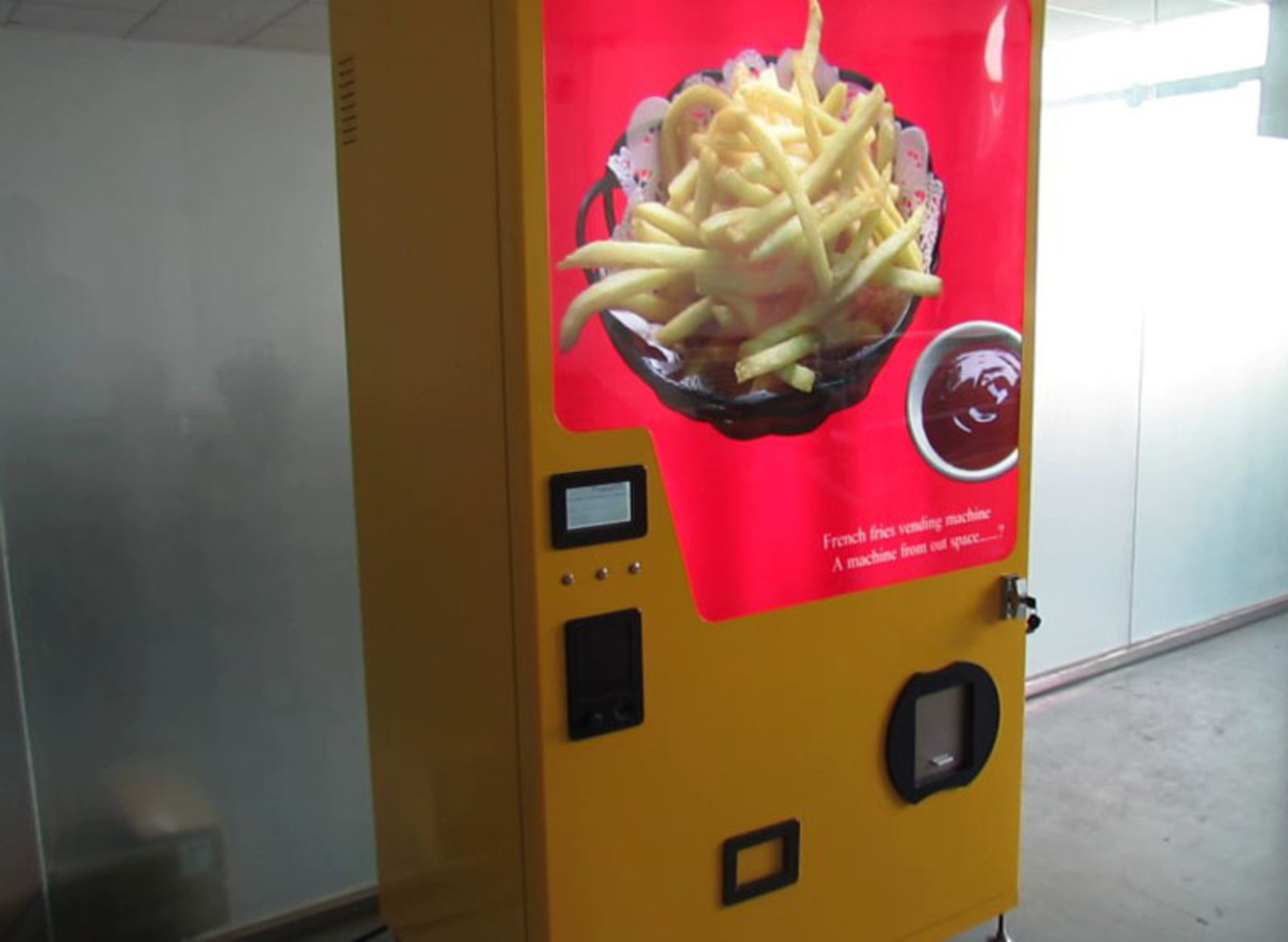 French Fries Vending Machine. (PRNewsFoto/Beyondte Electronics Co.,Limited) (PRNewsFoto/BEYONDTE ELECTRONICS CO.,LIMITED)