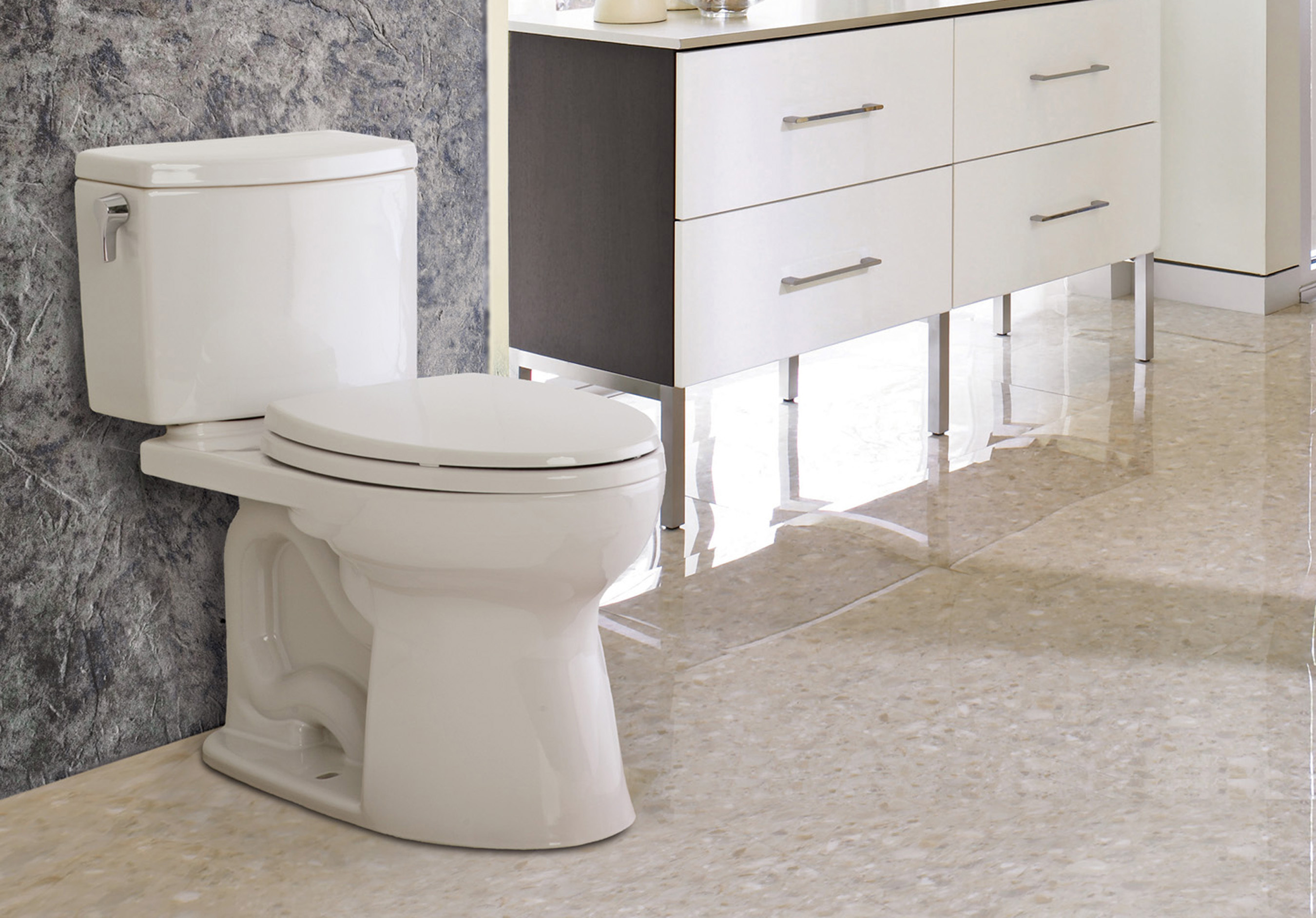 TOTO is the first plumbing manufacturer to validate its products' environmental performance with new Sustainable Minds' Transparency Reports. The company's Drake II 1G is one of its first ultra-high efficiency toilets for which a new SM Transparency Report has been developed. (PRNewsFoto/TOTO USA) (PRNewsFoto/TOTO USA)