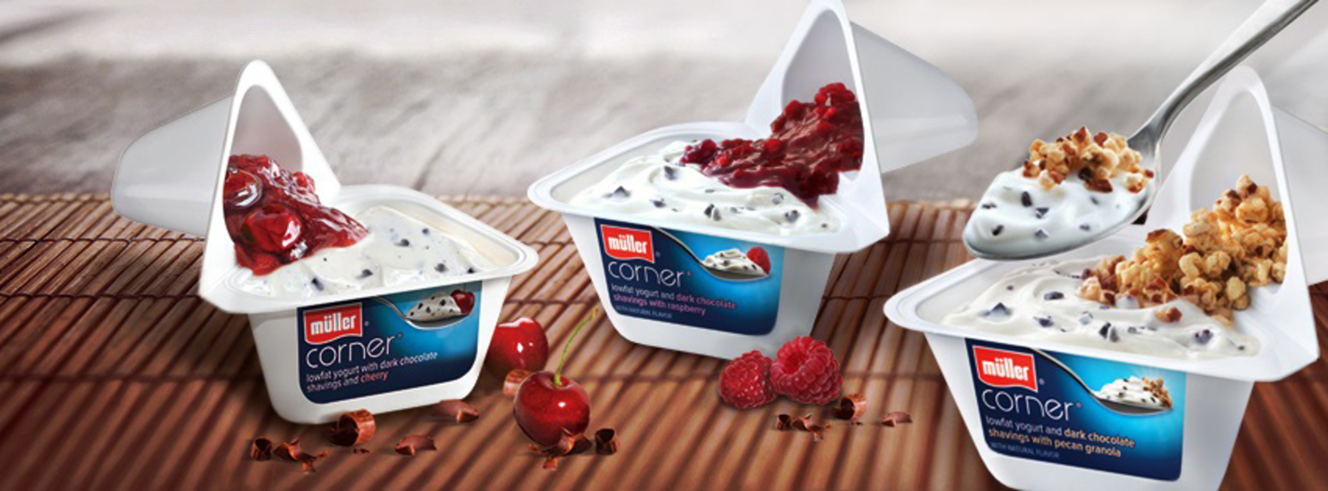 Muller yogurt introduces new Muller Corner Dark Chocolate nationwide. (PRNewsFoto/Muller Quaker Dairy) (PRNewsFoto/MULLER QUAKER DAIRY)
