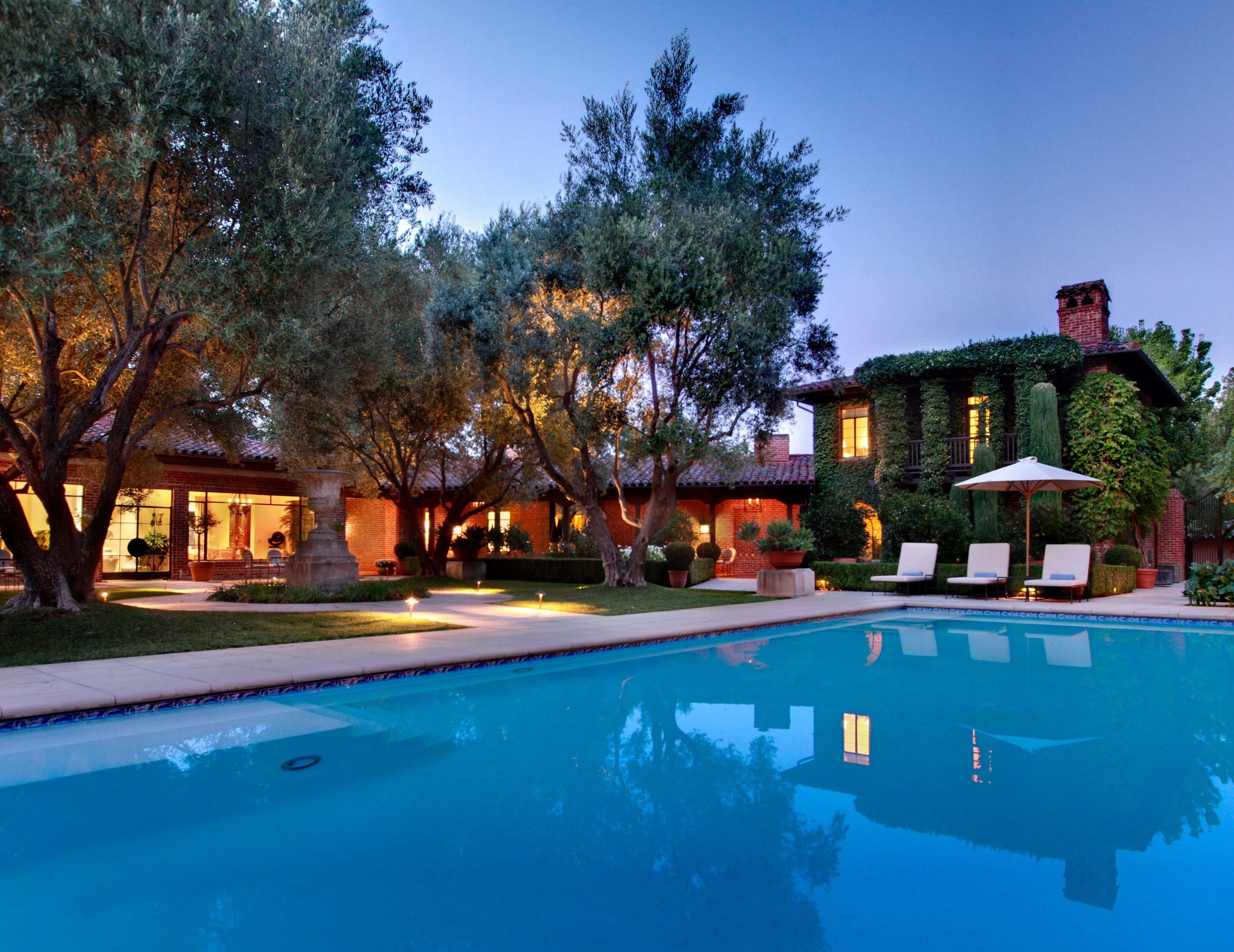 The 32-room Spanish-Mediterranean estate sits on 20 acres in the heart of Napa Valley (PRNewsFoto/Concierge Auctions)