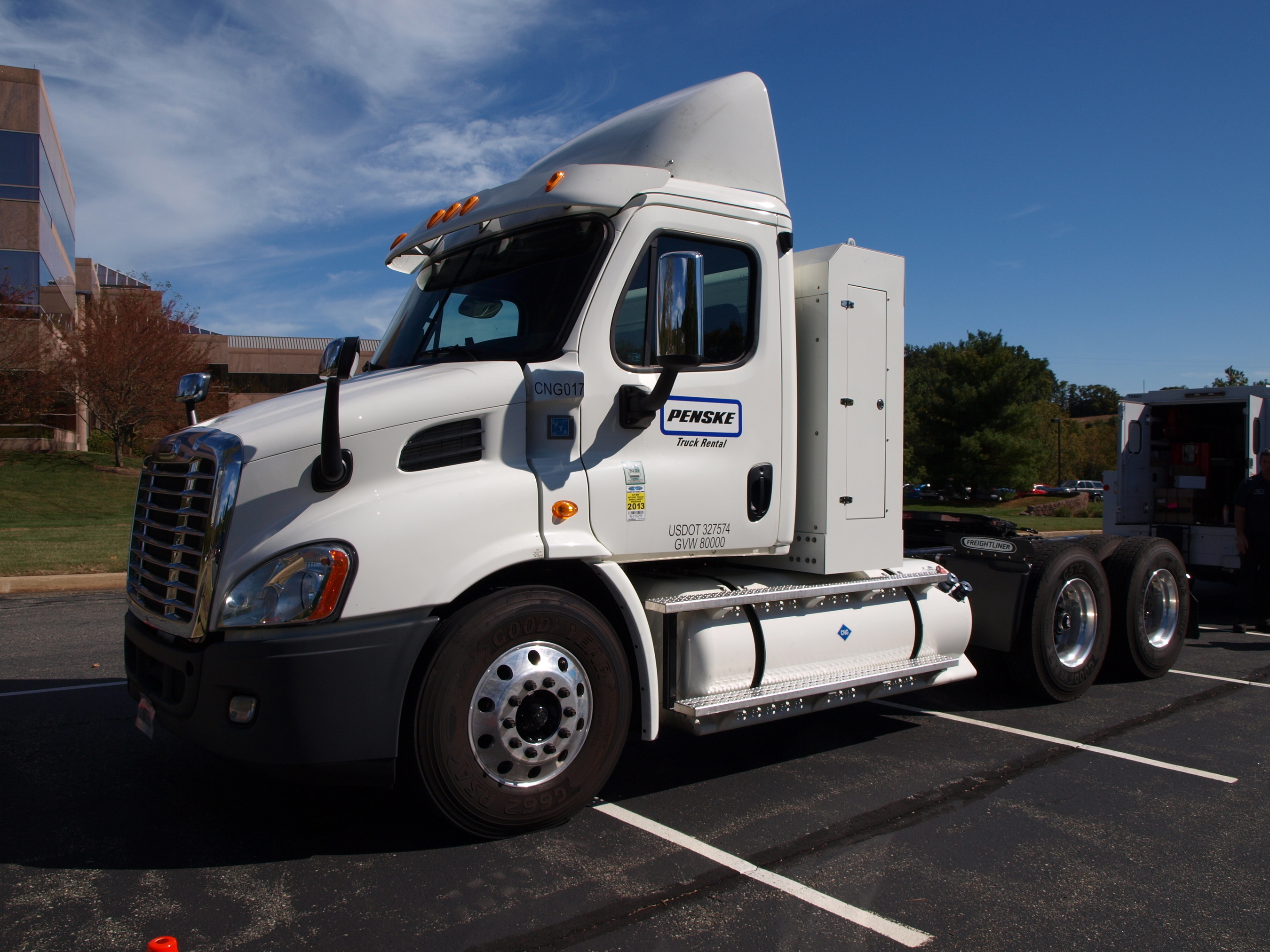 Penske will serve as both an exhibitor and thought leader at the 2014 Alternative Clean Transportation (ACT) Expo in Long Beach, Calif.  (PRNewsFoto/Penske Truck Leasing)