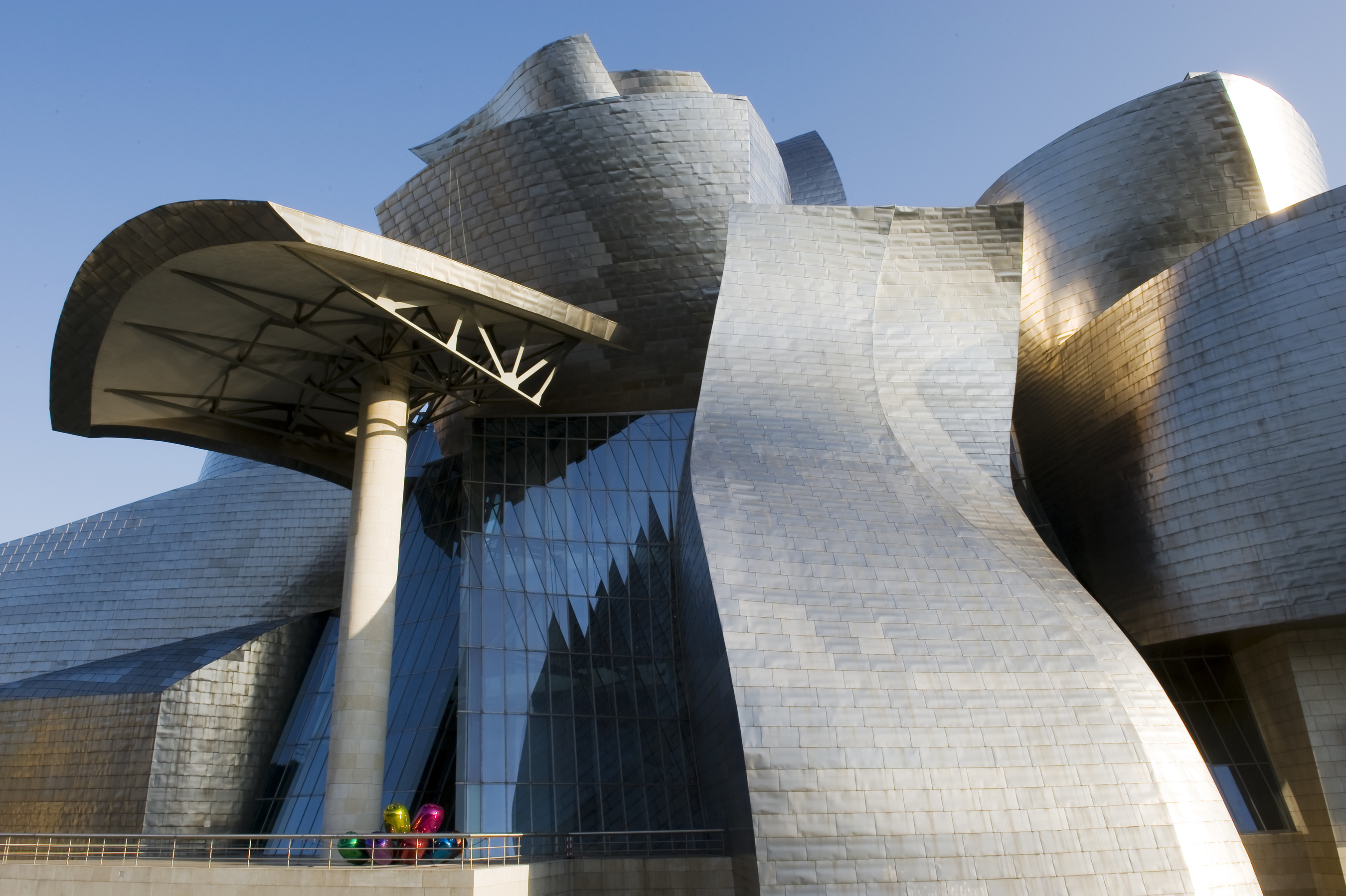 Bilbao's Guggenheim Museum (PRNewsFoto/Crystal Cruises)