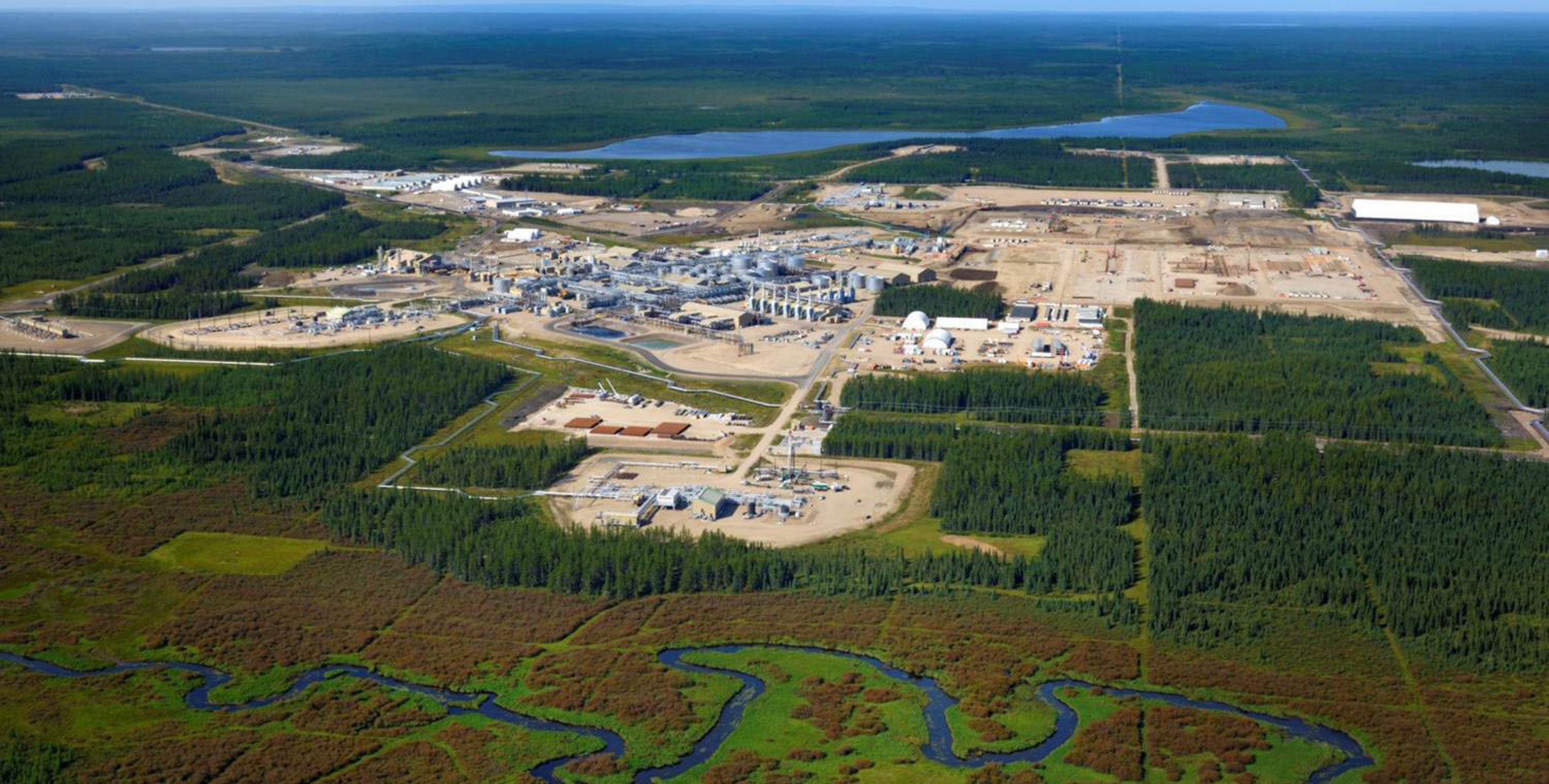 Cenovus's Foster Creek operation in northern Alberta which uses steam-assisted gravity drainage (SAGD) to produce oil (CNW Group/Cenovus Energy Inc.) (PRNewsFoto/Cenovus Energy Inc.)