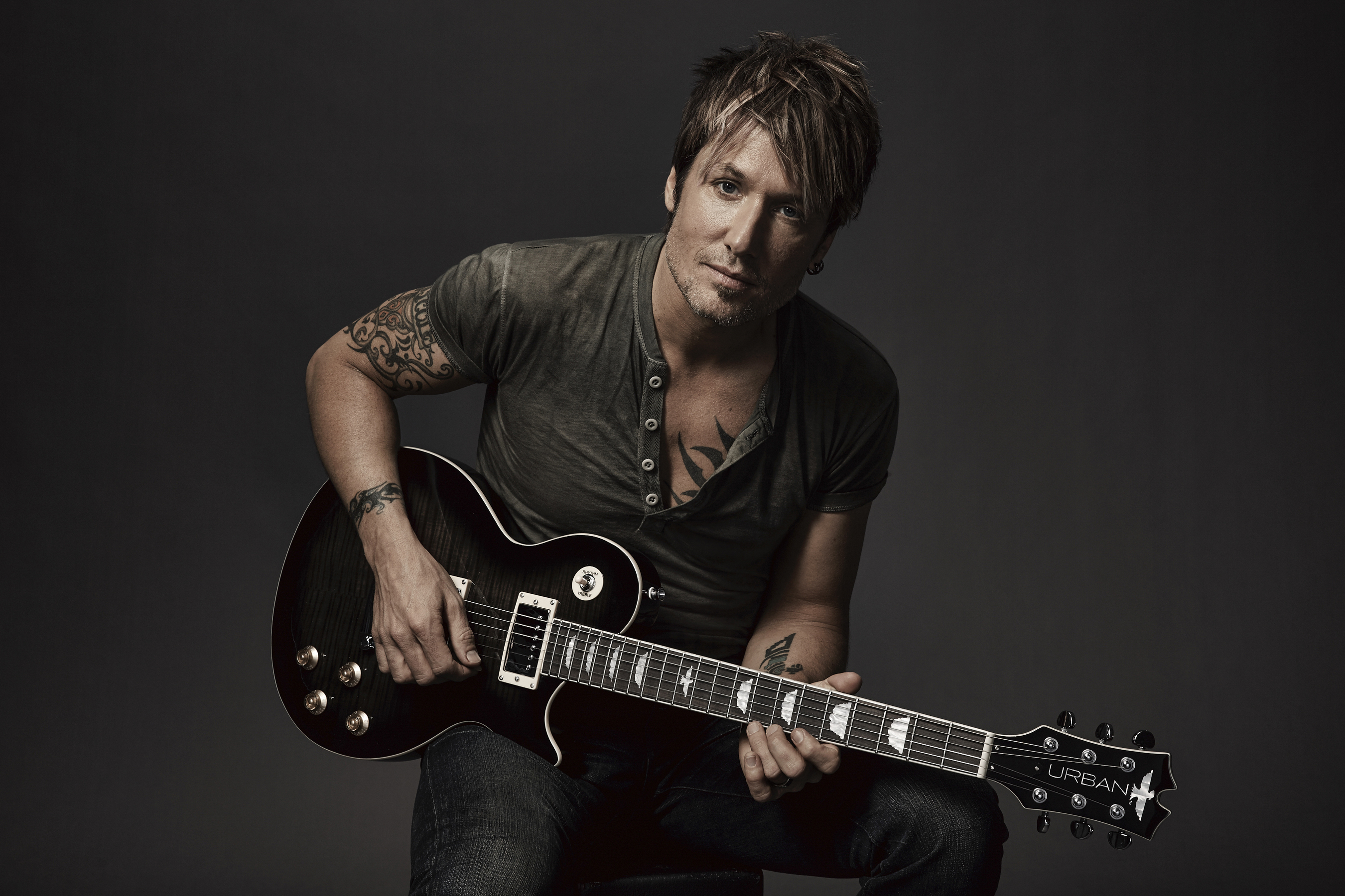 Keith Urban Returns to HSN with Limited Edition 'Light The Fuse' Guitar Collection on HSN May 18th (PRNewsFoto/HSN)