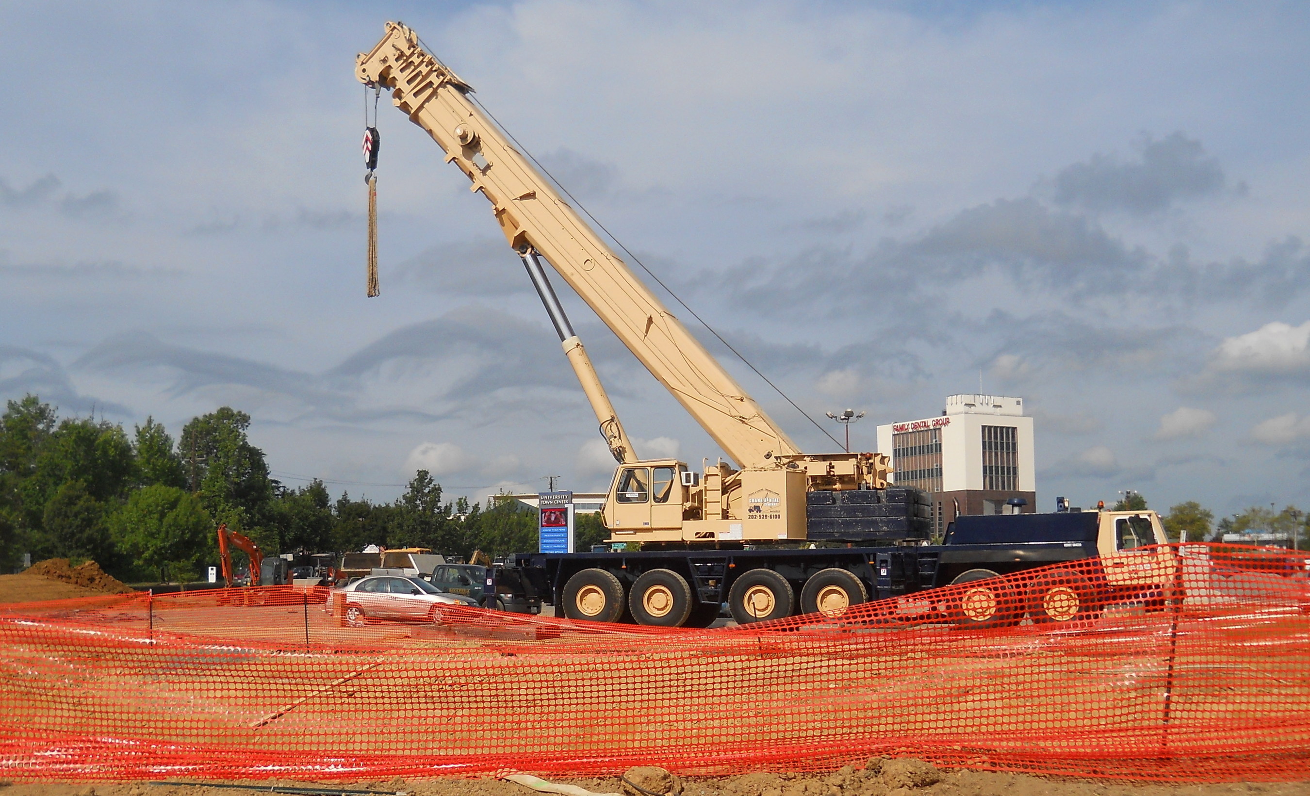 Construction underway at The Gateway at University Town Center, Hyattsville, MD (PRNewsFoto/ECHO Realty, LP)