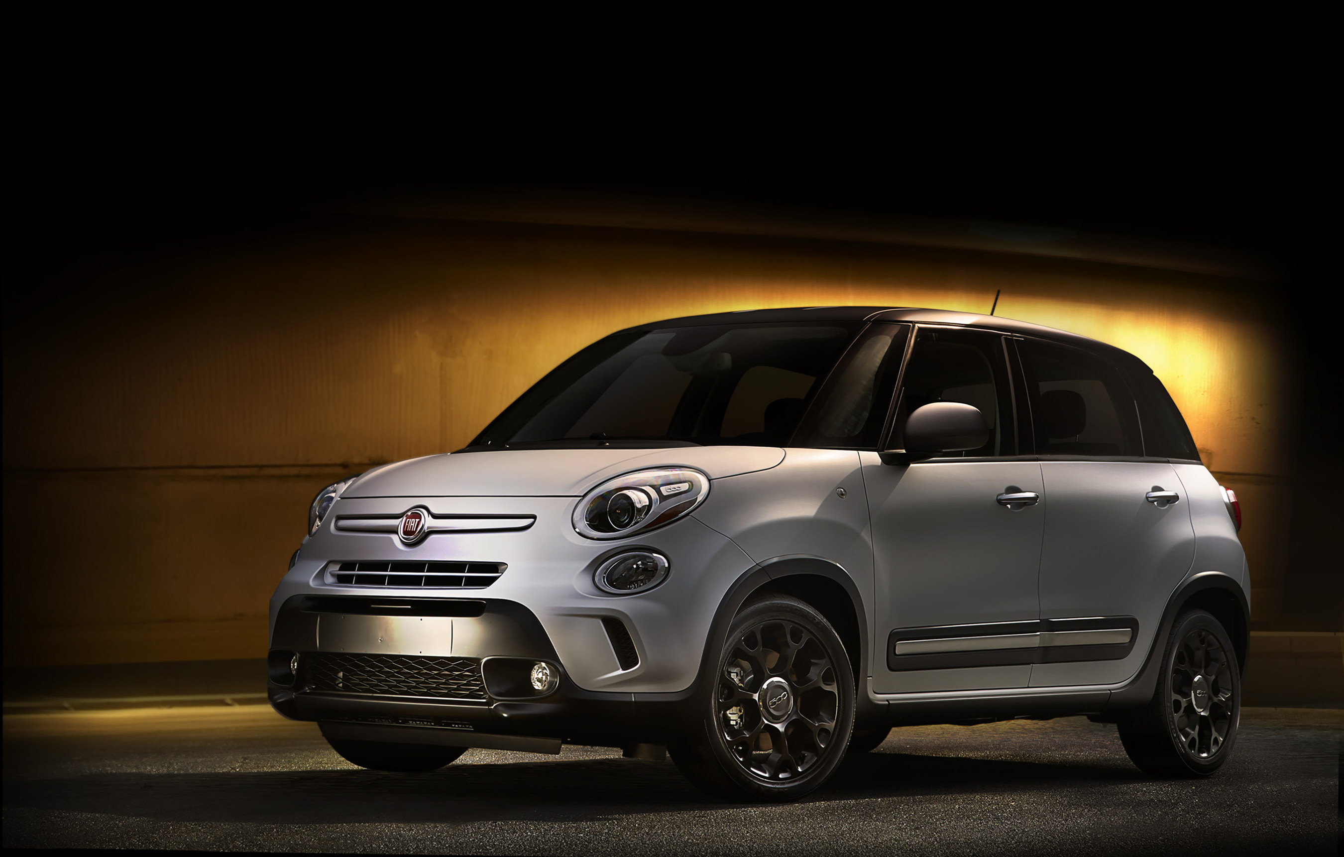FIAT Brand introduces two special edition vehicles at the 2014 Miami International Auto Show, including the 500L Urbana Trekking