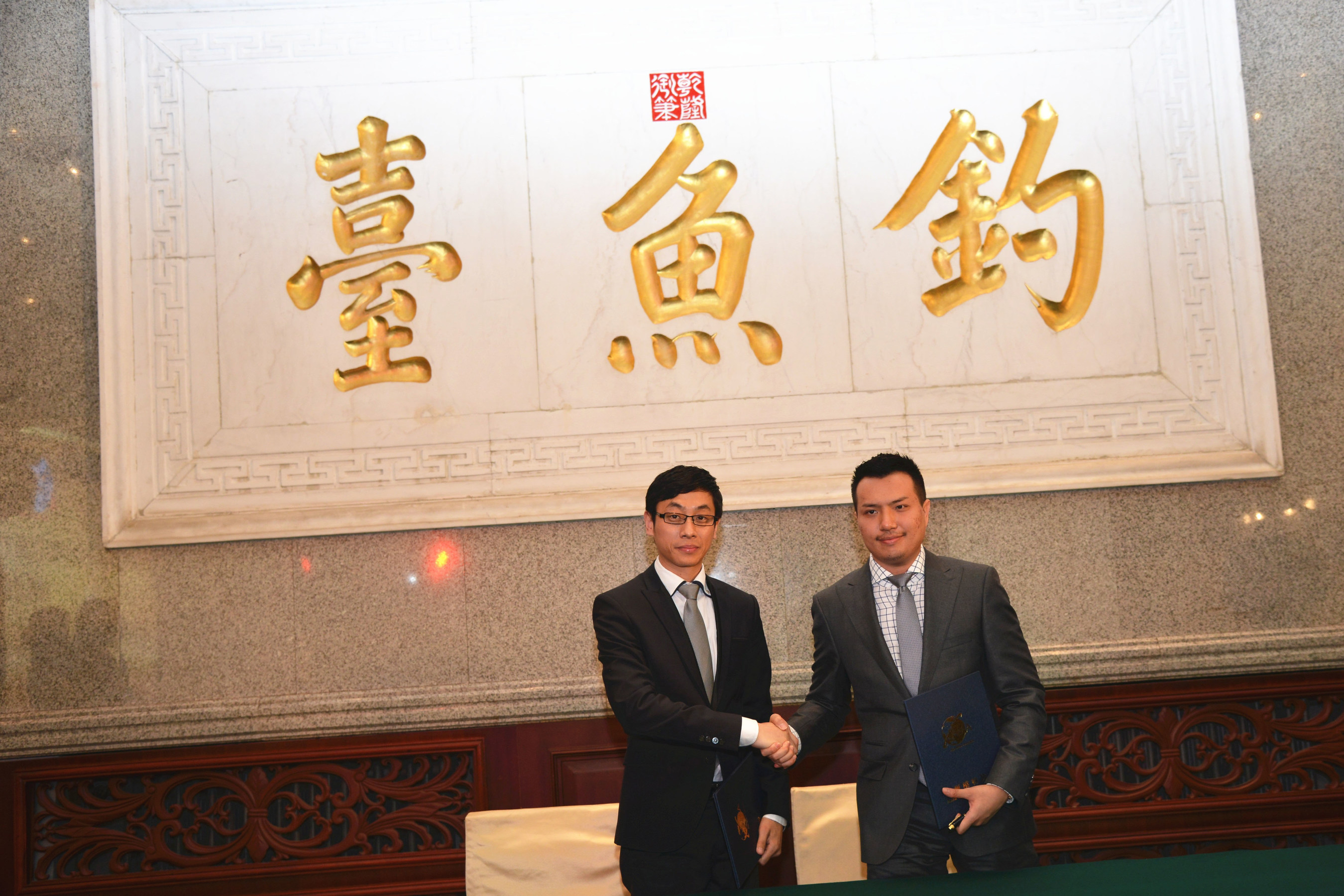 TYIN Group CEO Anthony Tsang and Asian Model Association Signed Agreement to Promote the Silk Road