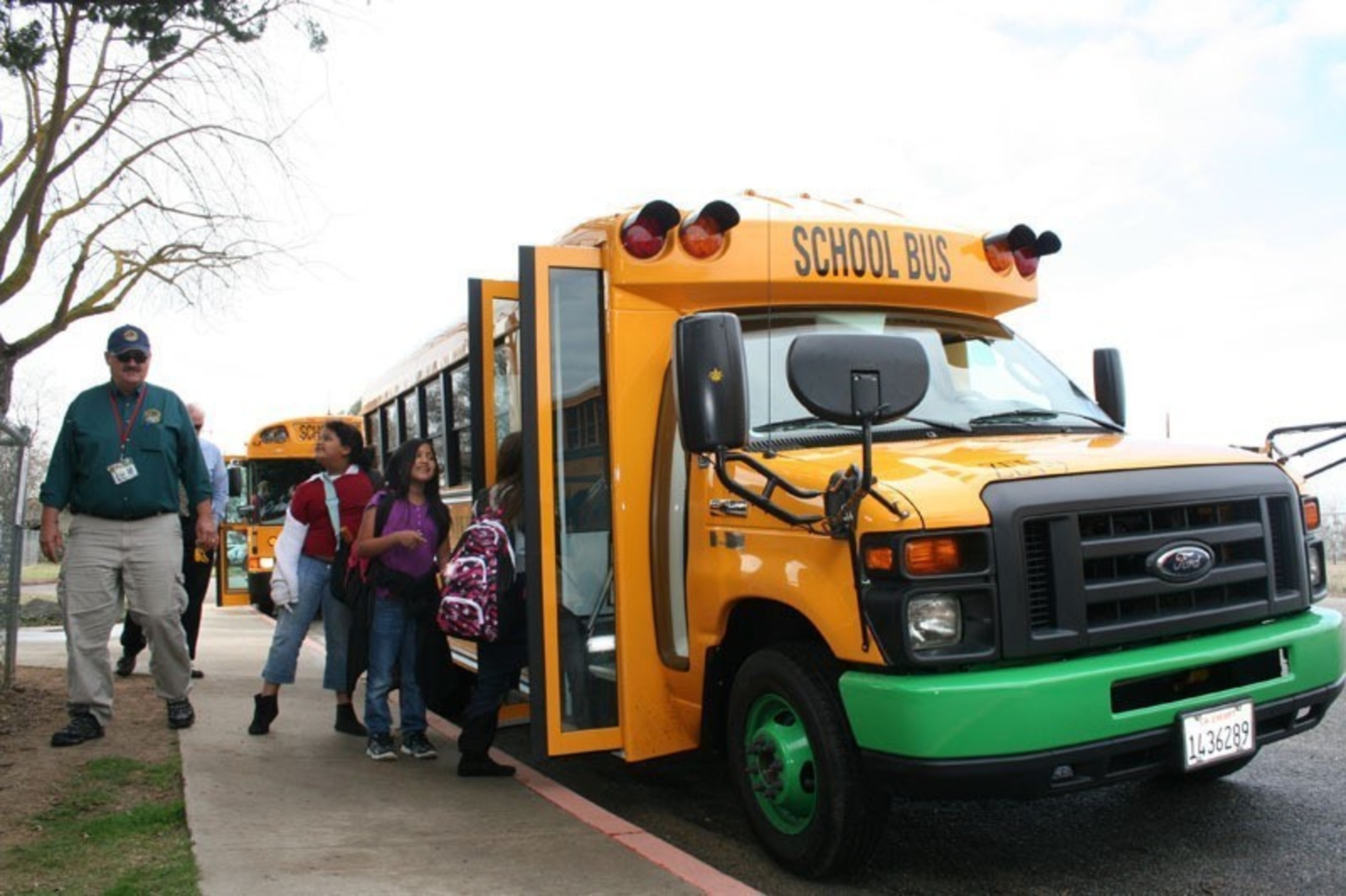 The Motiv powered all-electric bus is expected to save Kings Canyon Unified School District over $10,000 a year in fuel and maintenance costs, while also eliminating student exposure to particulate air emissions.