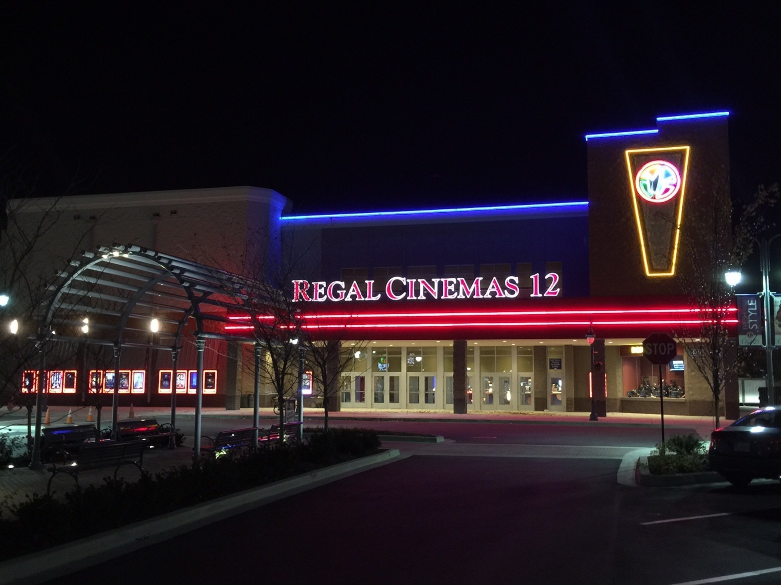 Lights, Camera and RECLINE at Regal Laurel Towne Centre 12 where every moviegoer will enjoy an electric recliner at this new state-of-the-art theatre. Image Source: Regal Entertainment Group