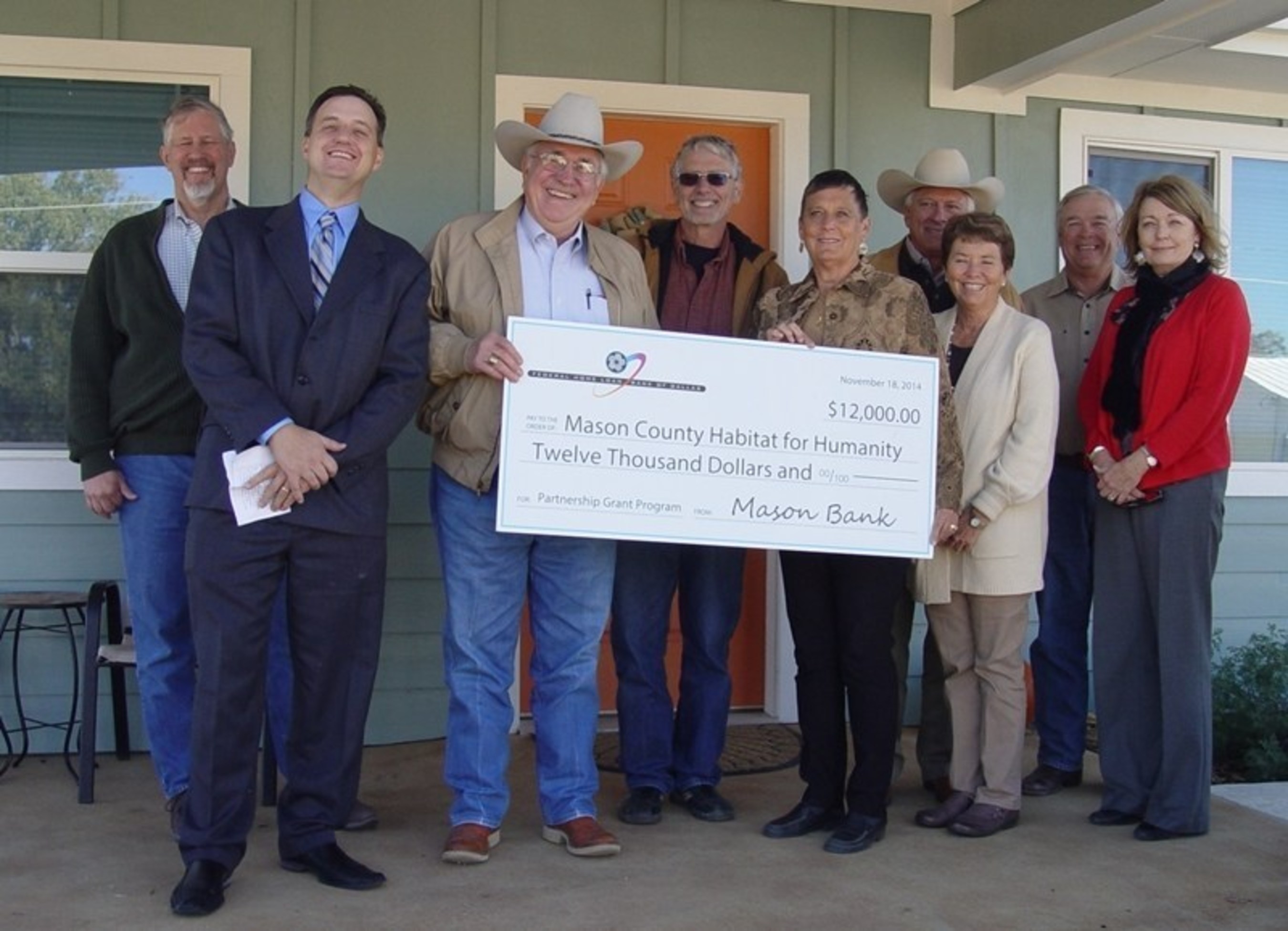 Mason County Habitat for Humanity (MCHFH) today received a $12,000 Partnership Grant Program (PGP) award from Mason Bank and the Federal Home Loan Bank of Dallas (FHLB Dallas). MCHFH will use the funds to offset operating expenses and purchase construction equipment.