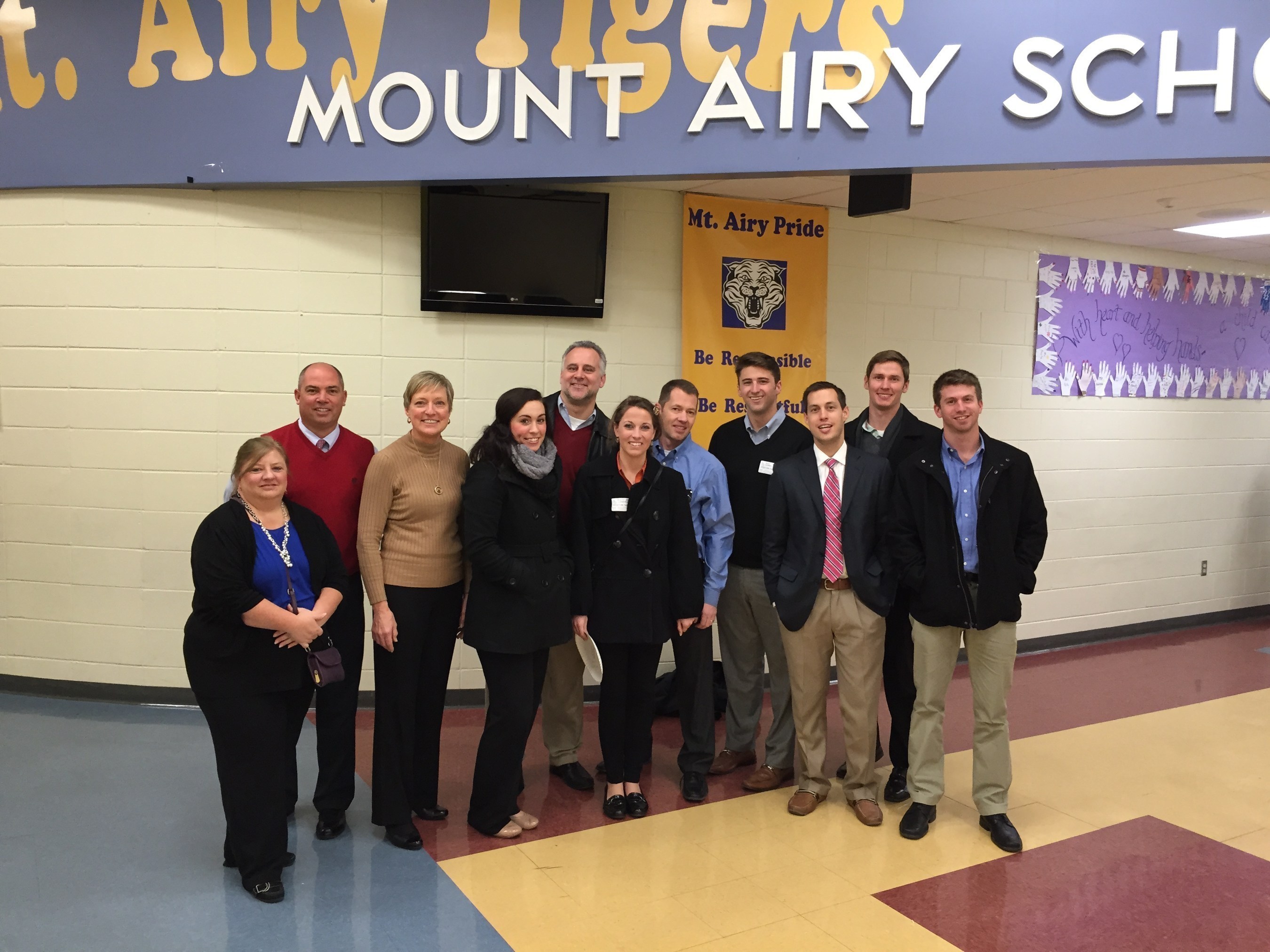 ADP Greater Cincinnati employees volunteer with Accounting for Kids to teach finance fundamentals at the Mt. Airy Elementary School.