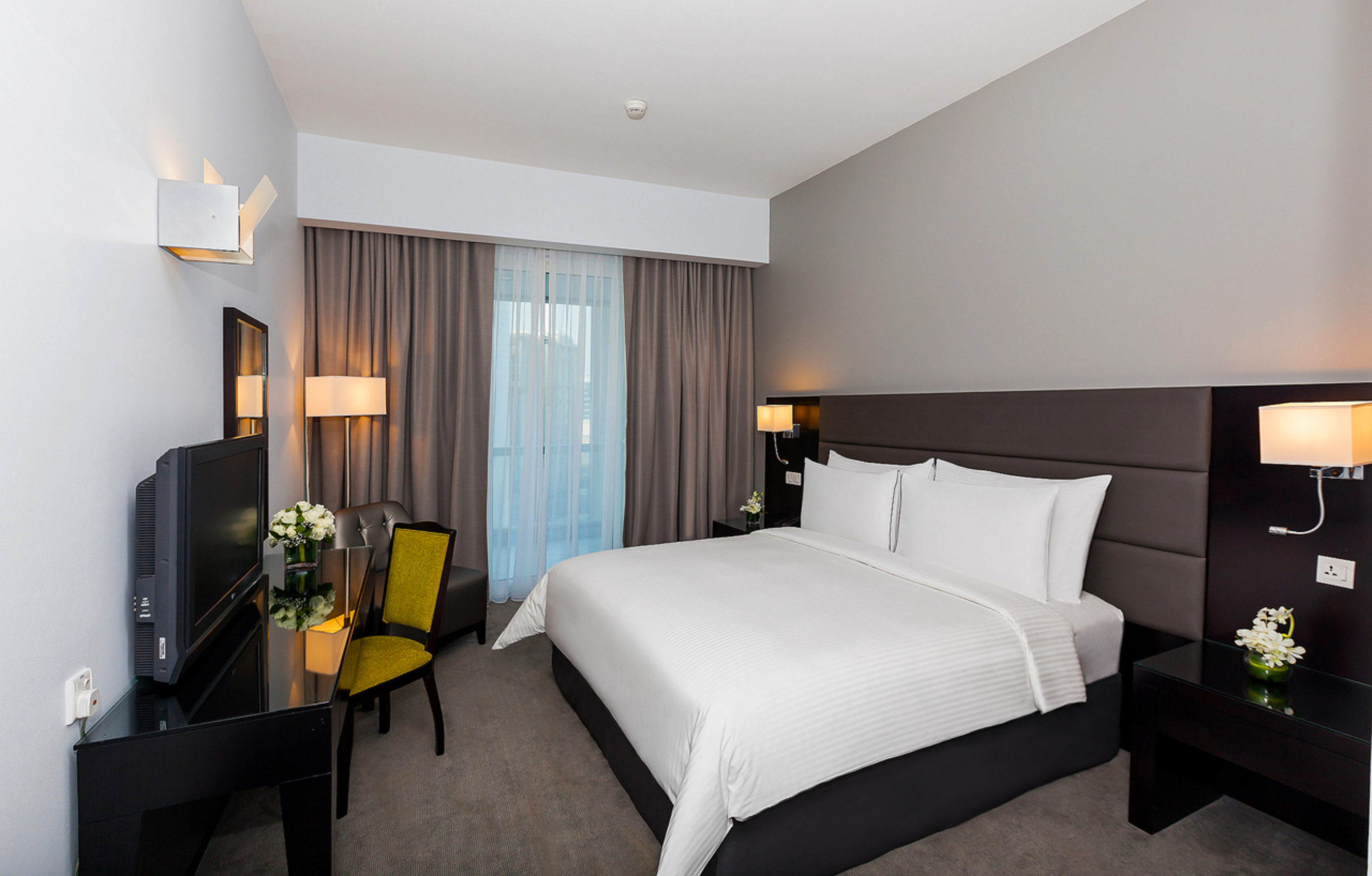 Newly redesigned rooms at Flora Creek Deluxe Hotel Apartments. (PRNewsFoto/Flora Hospitality)
