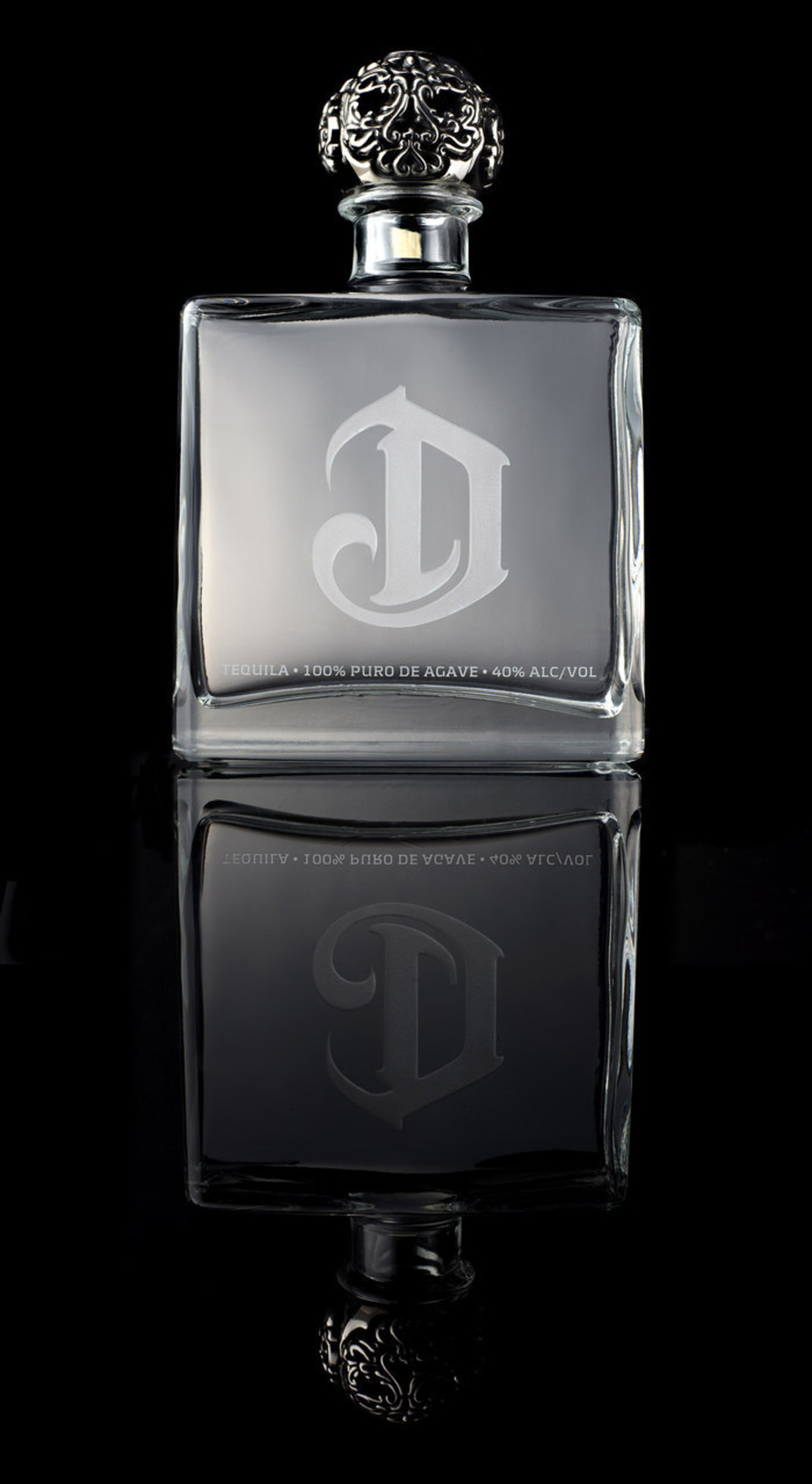 Leading the DELEON(R) Tequila line-up is the new DELEON(R) Platinum Tequila ($60 MSRP per 750ml), an ultra-premium Blanco unrivaled in smoothness with a rich, complex agave honey that is slow-fermented and twice-distilled.