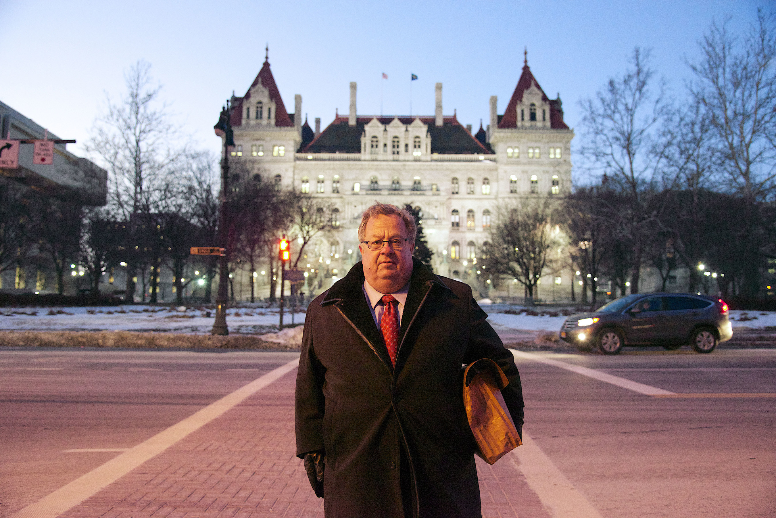 Ronald J. Rosenberg of Rosenberg Calica & Birney LLP took the case to the New York Court of Appeals in Albany.