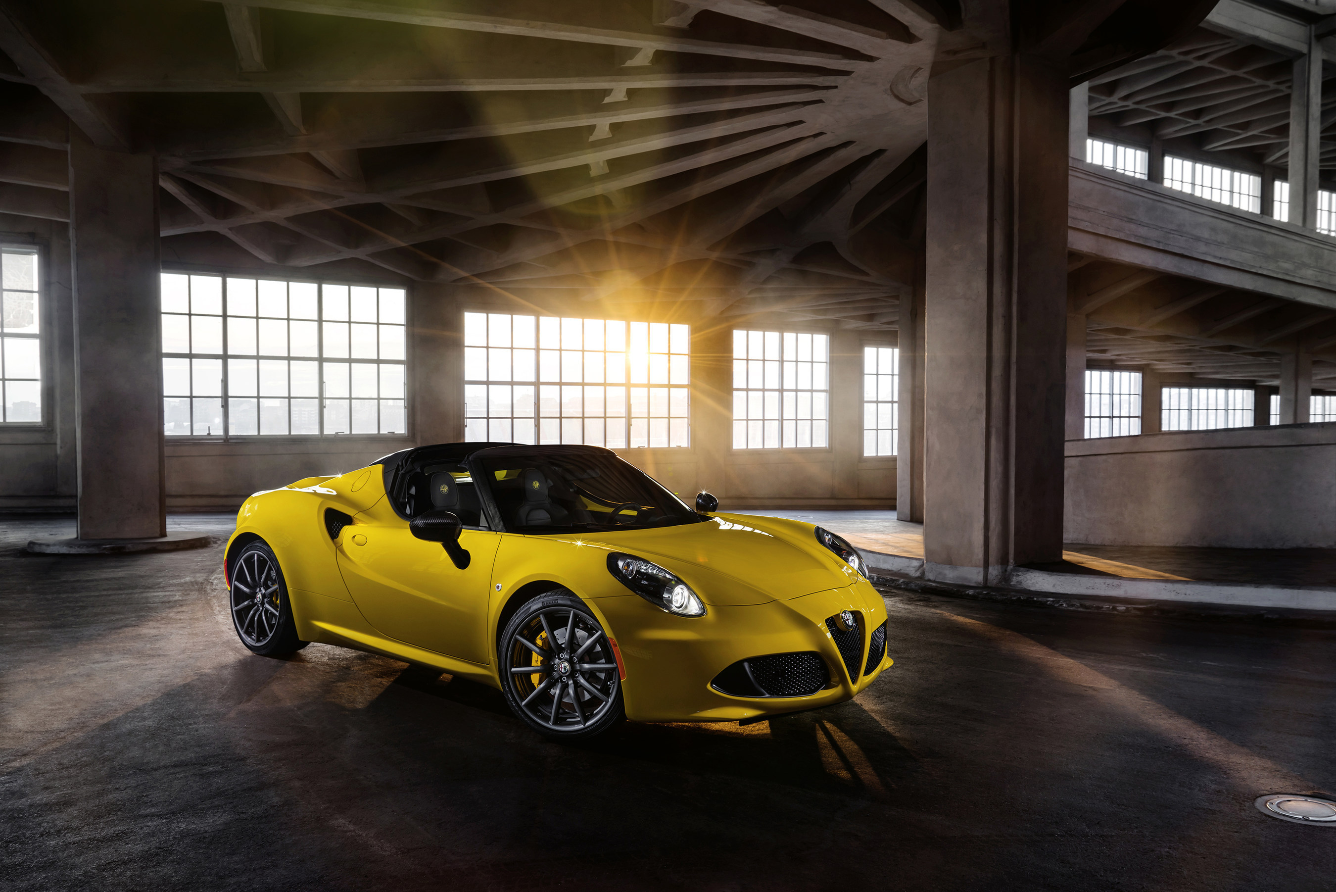 All-new 2015 Alfa Romeo 4C Spider: performance, technology, Italian style and open-air driving experience
