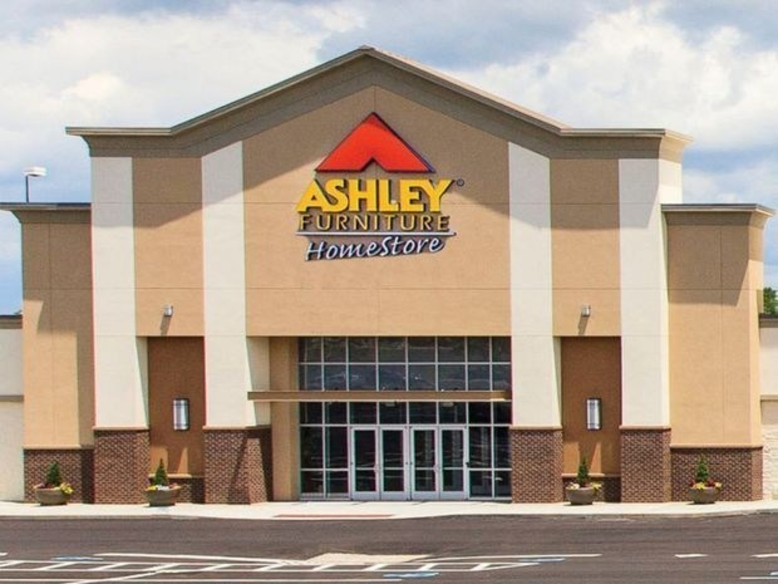 $1.5 Million "Big Game Promotion" Give Away: Ashley Furniture HomeStore Customers Win Big With Ohio's National Championship Victory!