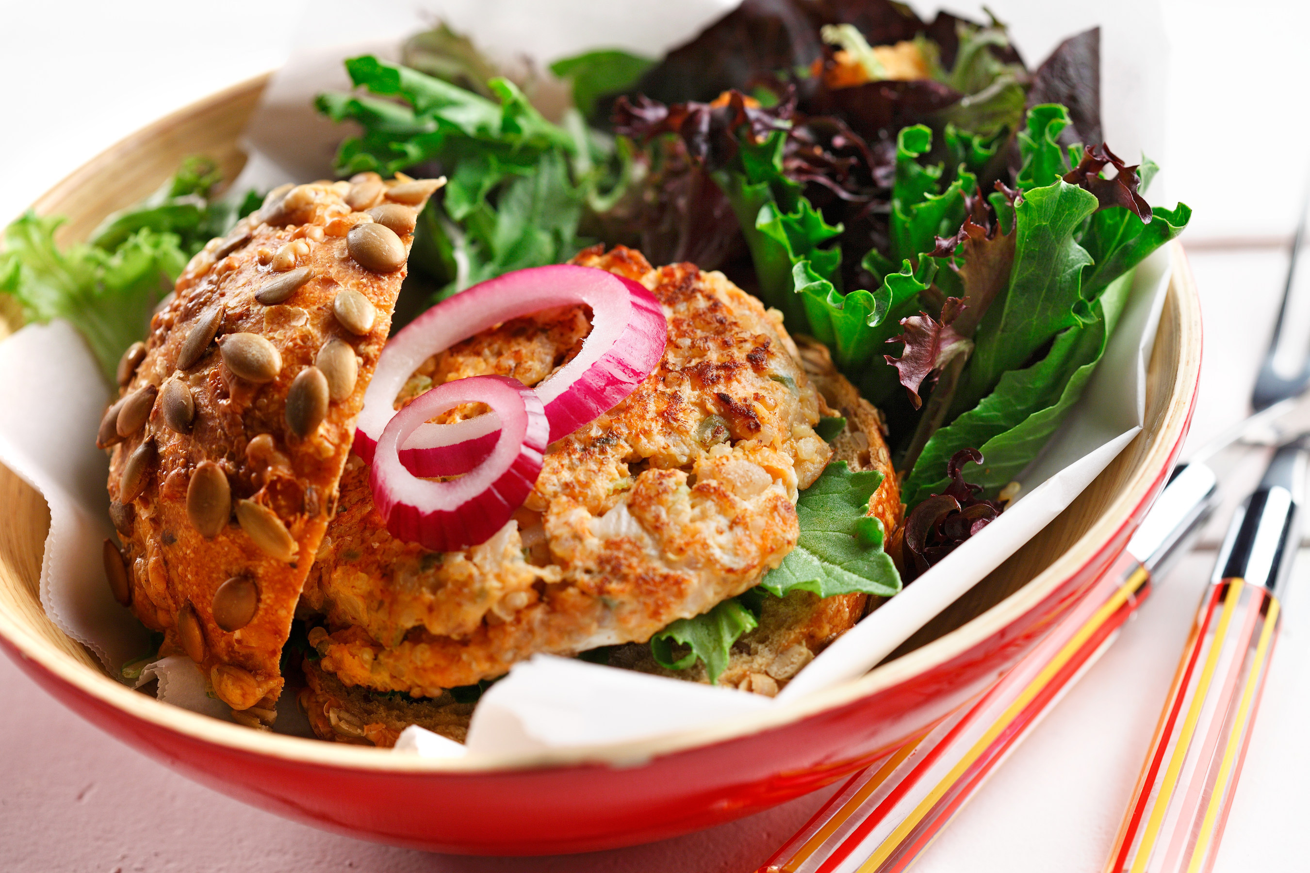Salmon Quinoa Patties are a simple and delicious way to incorporate a whole grain and a lean protein in your next meal. Find out more about CanolaInfo's top 10 pantry essentials at CanolaInfo.org.