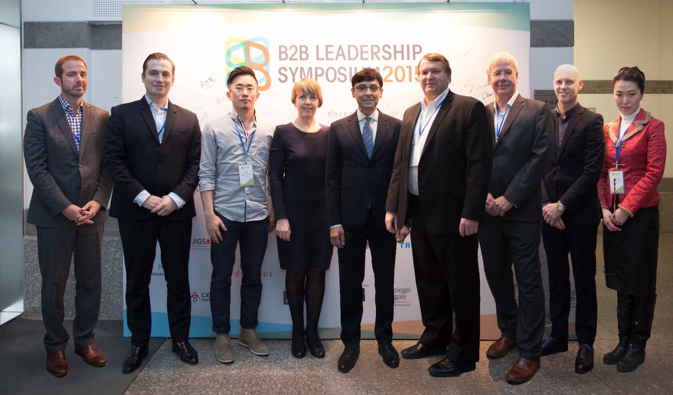 Omnicom agencies urged companies to adopt innovative thinking and engage audiences in meaningful ways across multiple communication platforms at the B2B Leadership Symposium 2015.