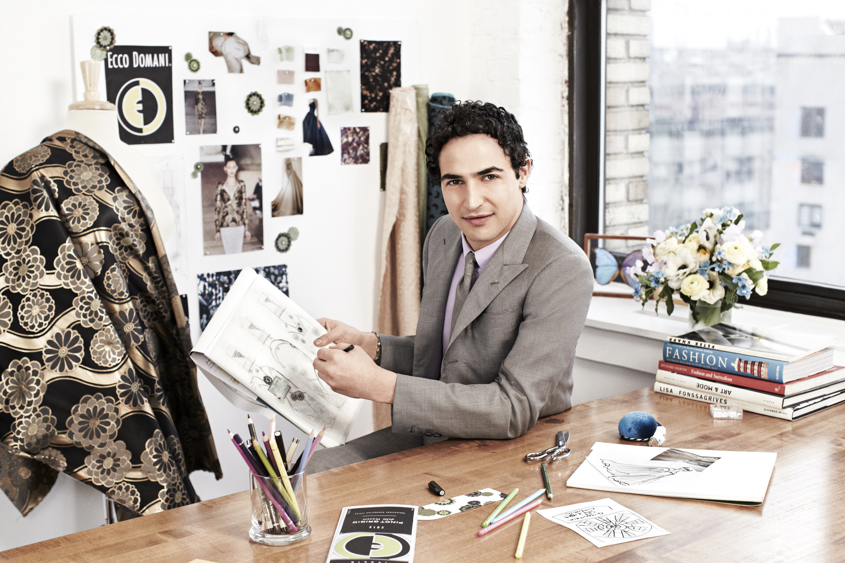 Fashion designer Zac Posen, whose designs can be found on celebrities who grace the red carpets, is bringing his signature style to Ecco Domani, America’s best-selling Italian Pinot Grigio. Ecco Domani’s Posen-designed Pinot Grigio will be available in stores nationwide that carry Ecco Domani starting in May 2015.