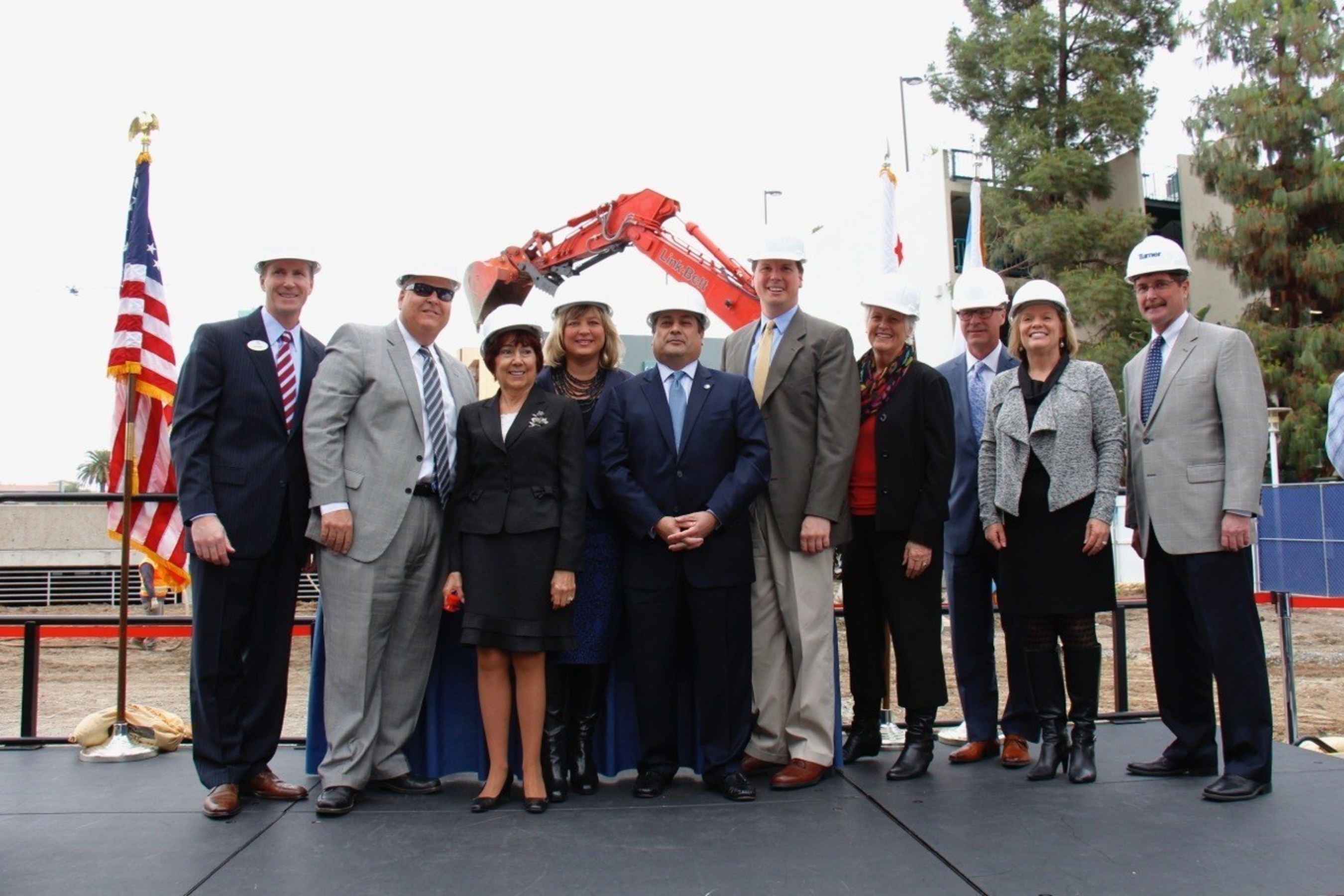 Anaheim Convention Center, the largest convention center on the west coast, breaks ground on its seventh expansion, adding 200,000 sq. ft. more of flexible meeting space. (Credit: Anaheim/Orange County Visitor & Convention Bureau)