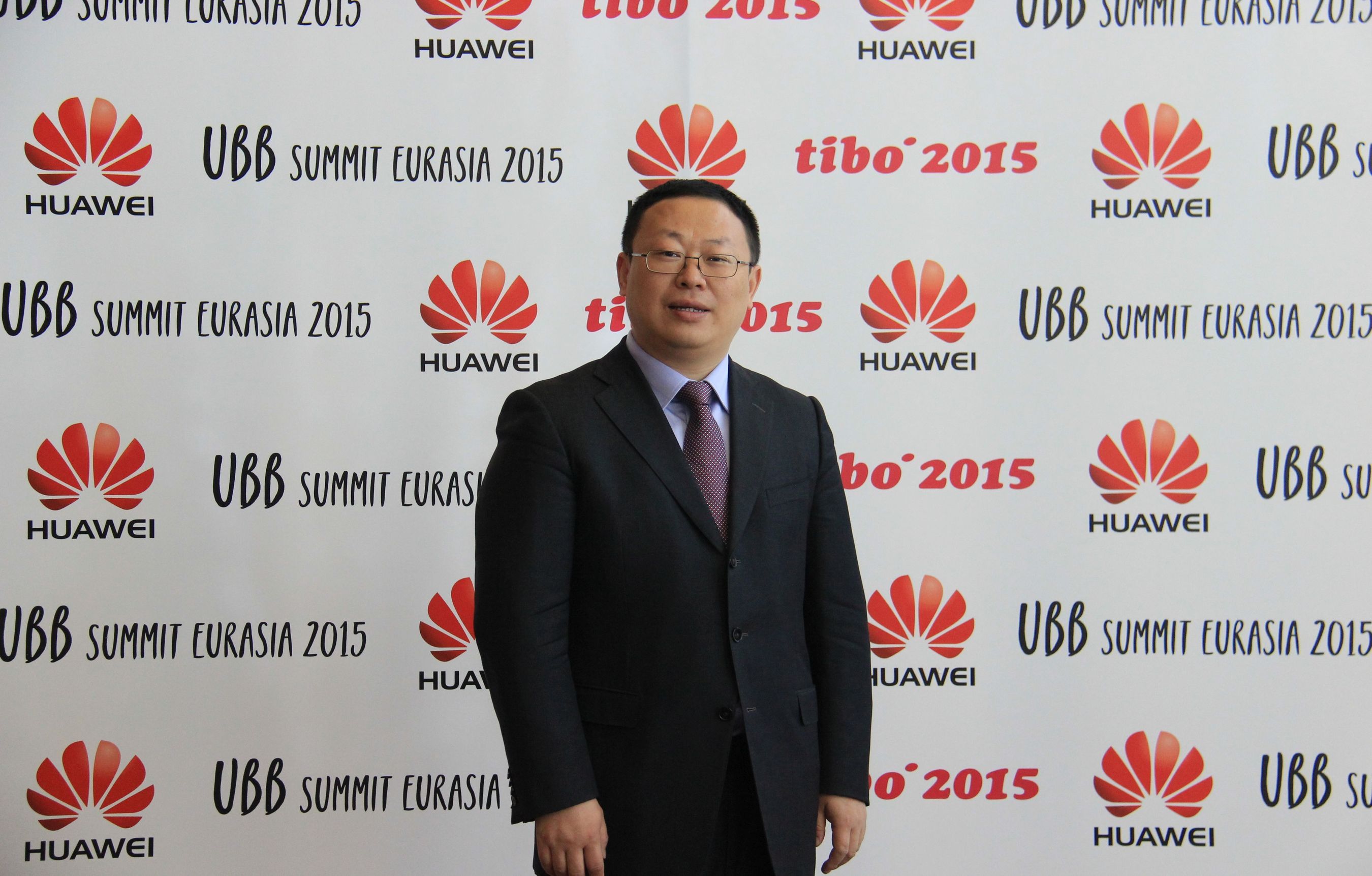 Huawei hosts Eurasia UBB Summit with Belarusian Ministry of Communications and Information and launches innovative ICT solutions at TIBO 2015 (PRNewsFoto/Huawei Global)