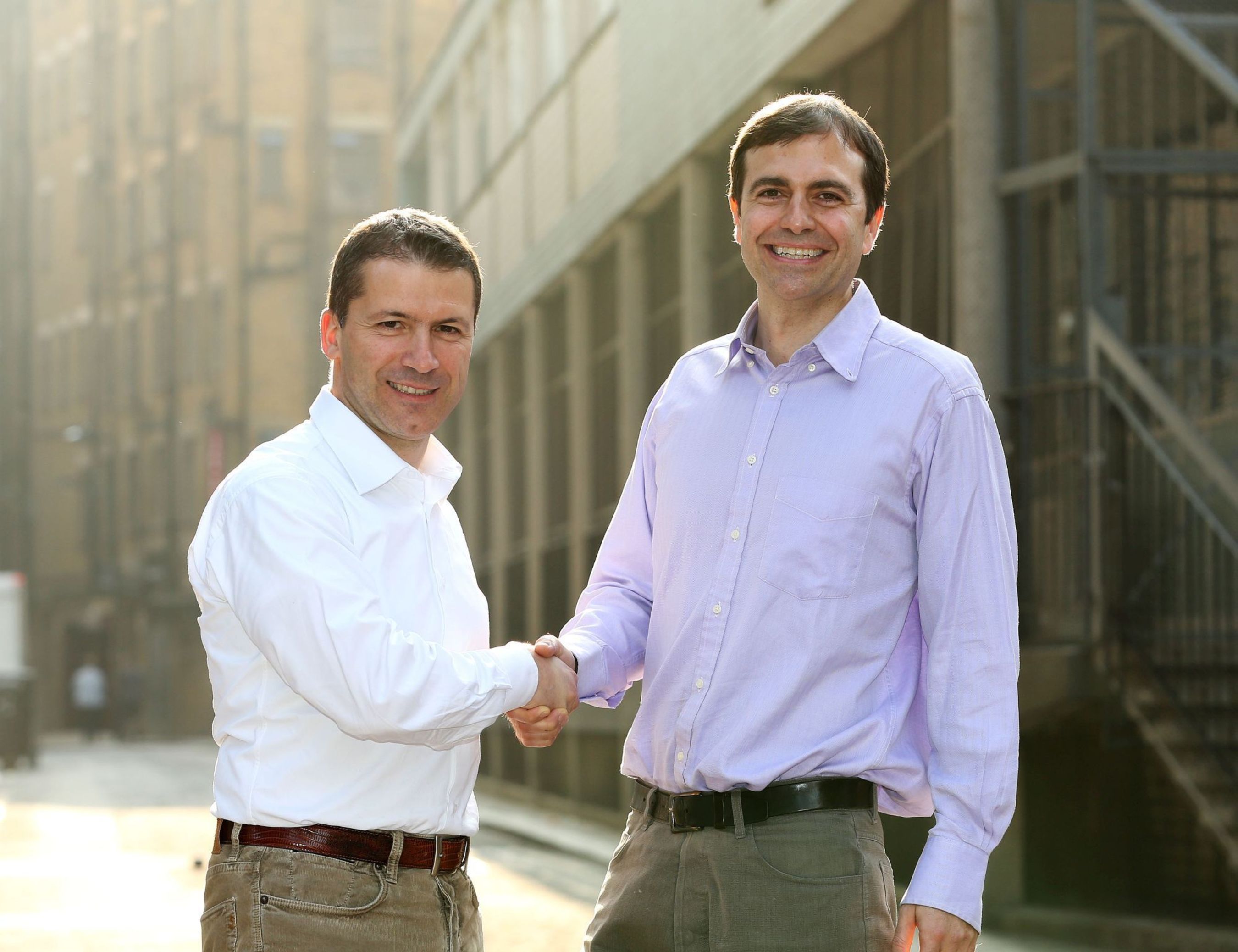 Alberto Spinelli (L), Director of Digital Services at Canon Europe and Nicholas Babaian (R), CEO and co-founder of Lifecake (PRNewsFoto/Canon Europe)