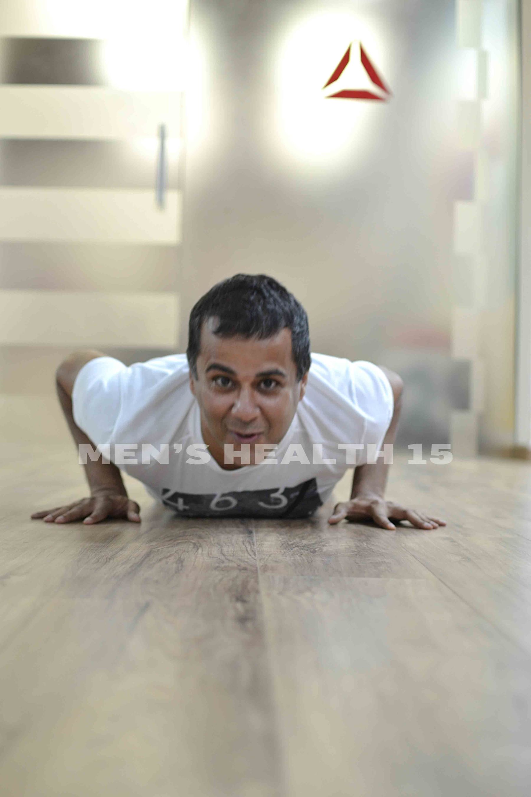 Best-selling author Chetan Bhagat takes on a fitness challenge (PRNewsFoto/India Today Group (Digital))