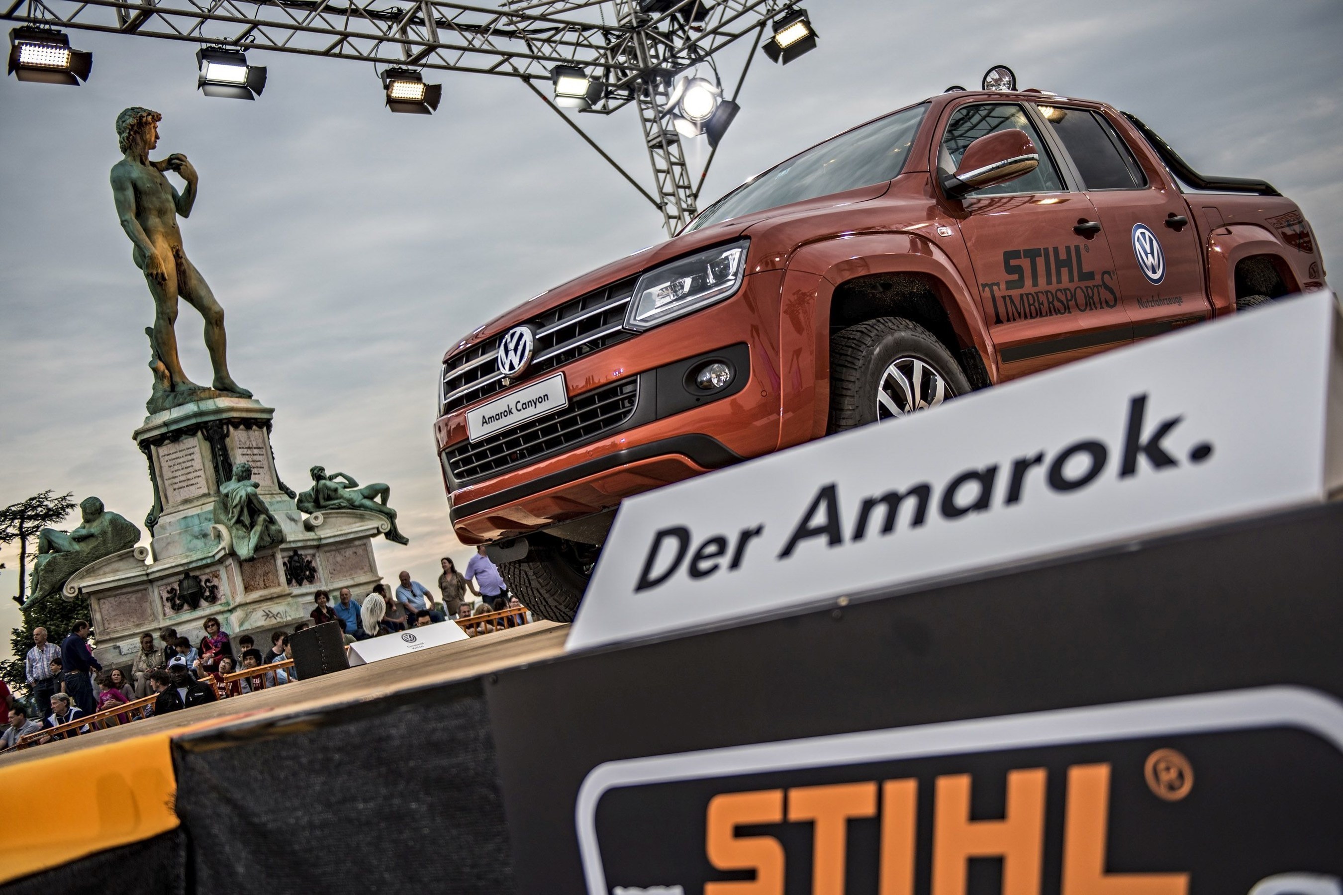 The STIHL TIMBERSPORTS(R) Series and Volkswagen Commercial Vehicles are cooperating in the elite division of lumberjack sports. During the 2015 Champions Trophy in Florence, Italy, Volkswagen Commercial Vehicles appeared for the first time at an international competition. (PRNewsFoto/STIHL TIMBERSPORTS Series) (PRNewsFoto/STIHL TIMBERSPORTS Series)