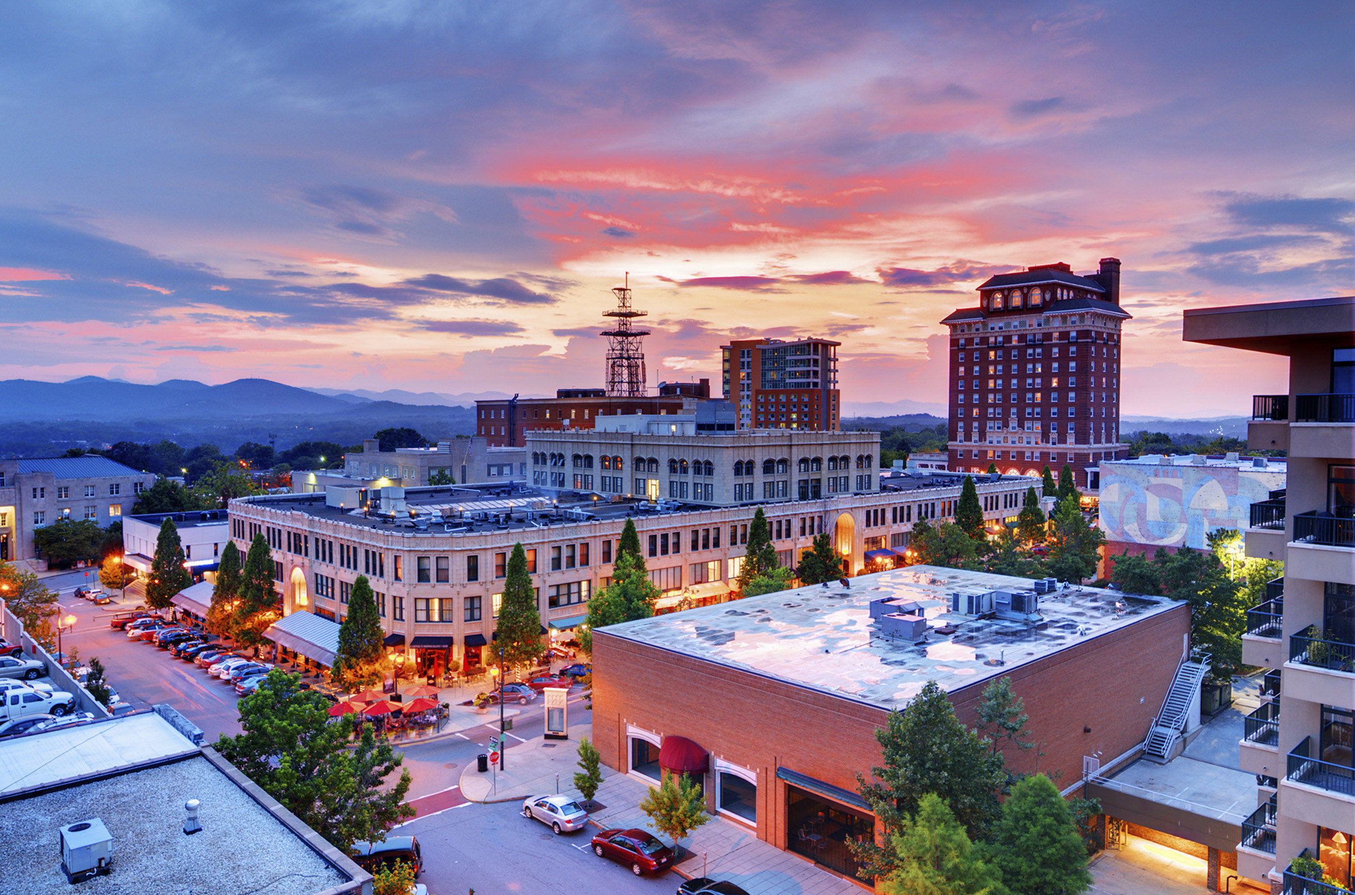 Booking.com Reveals The Top 7 Emerging Food Capitals In The US - Asheville, North Carolina (PRNewsFoto/Booking.com) (PRNewsFoto/Booking.com)