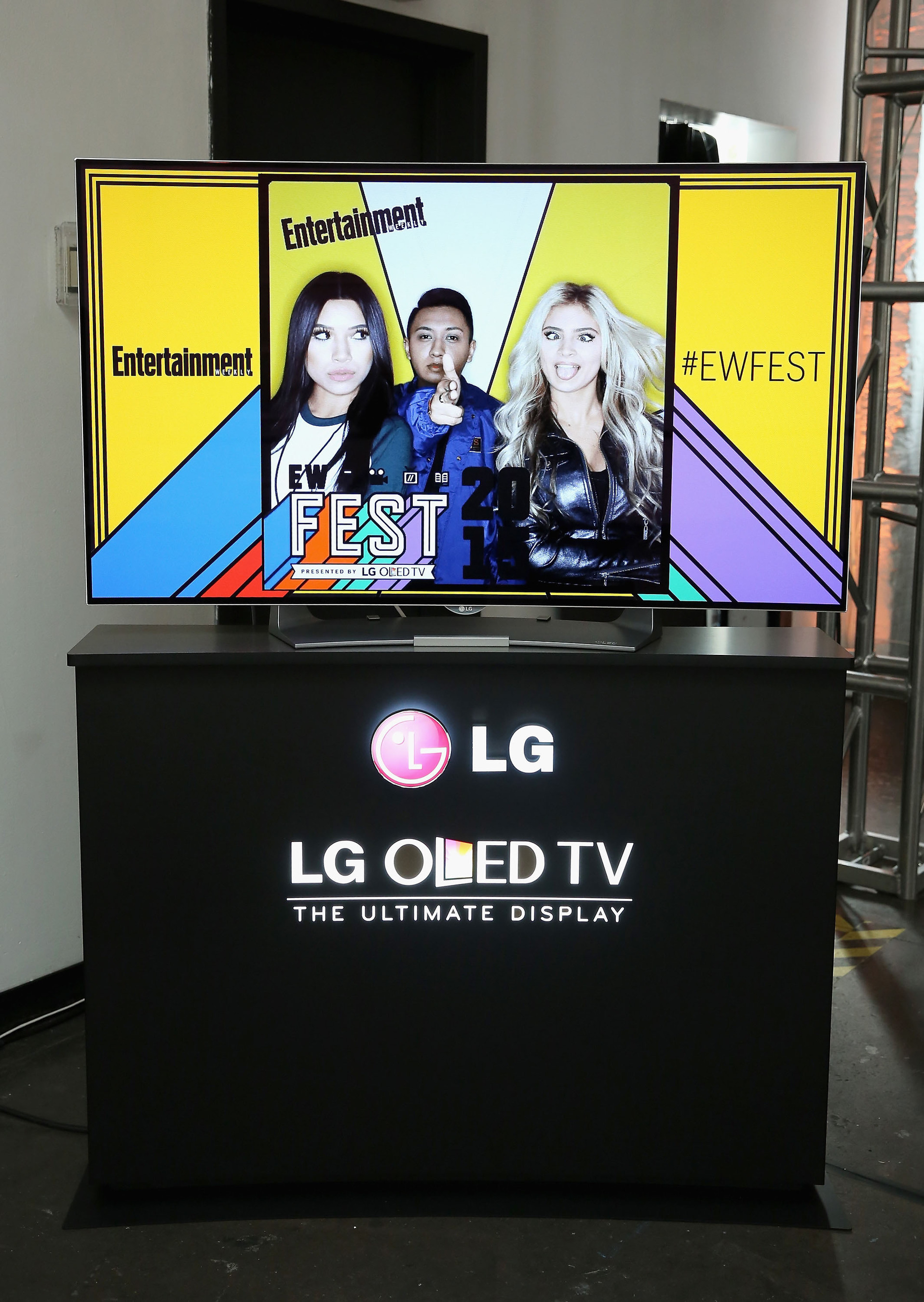 A view of the atmosphere during Entertainment Weekly's first ever "EW Fest" presented by LG OLED TV on October 24, 2015 in New York City. (Photo by Monica Schipper/Getty Images for Entertainment Weekly)