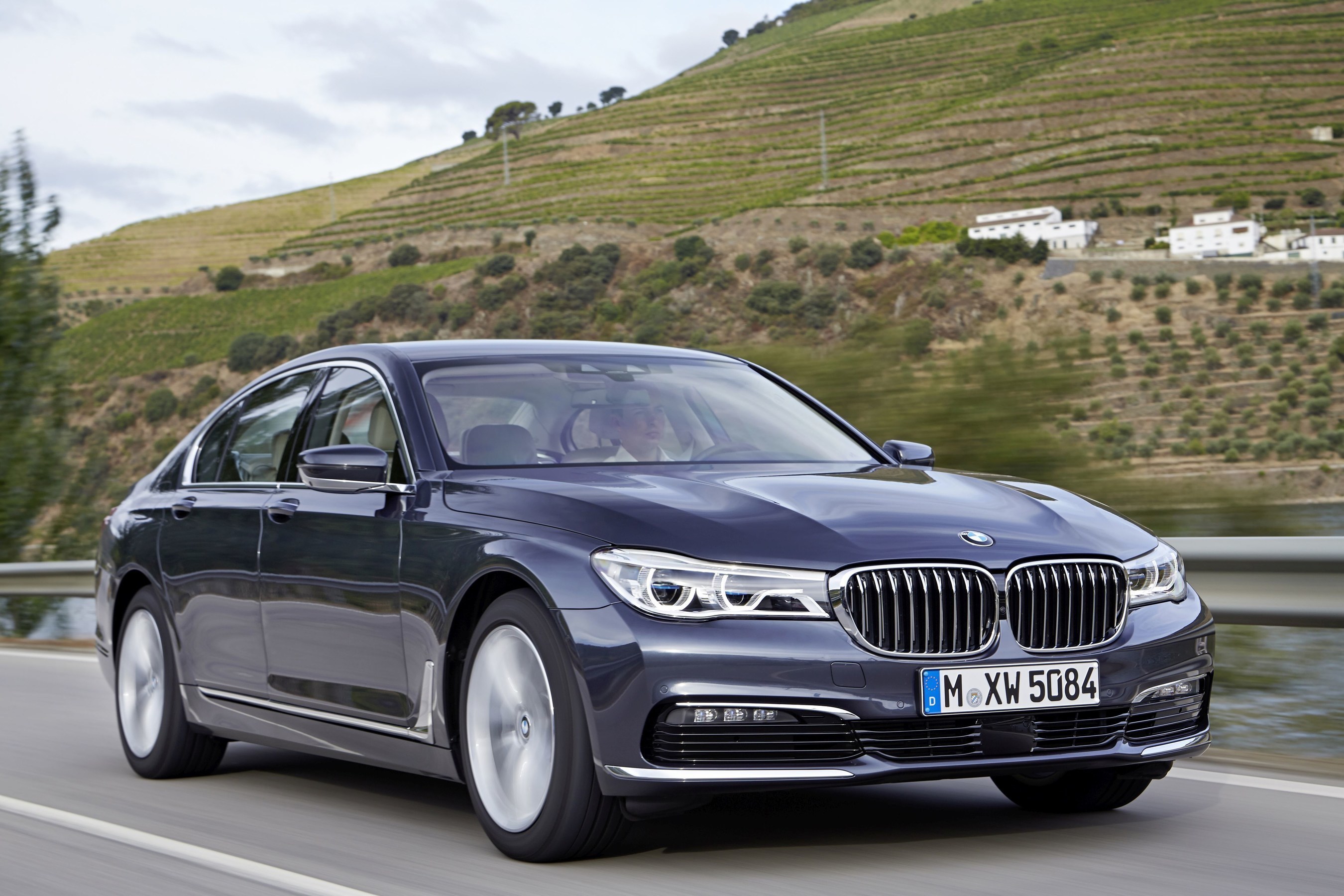 High customer demand for the new BMW 7 Series which has been available since the end of October. (PRNewsFoto/BMW Group) (PRNewsFoto/BMW Group)