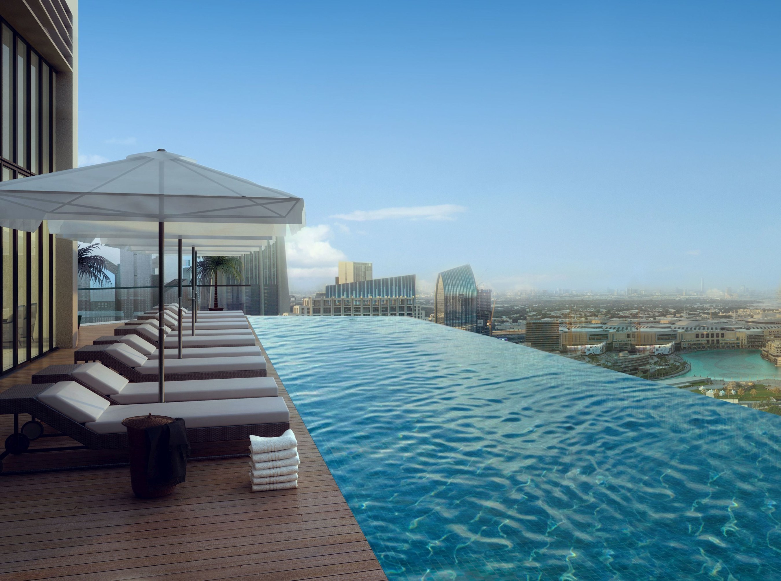 Infinity Pool at the top of the Paramount Tower Hotel Residences-Dubai (PRNewsFoto/Qfang and DAMAC Properties) (PRNewsFoto/Qfang and DAMAC Properties)