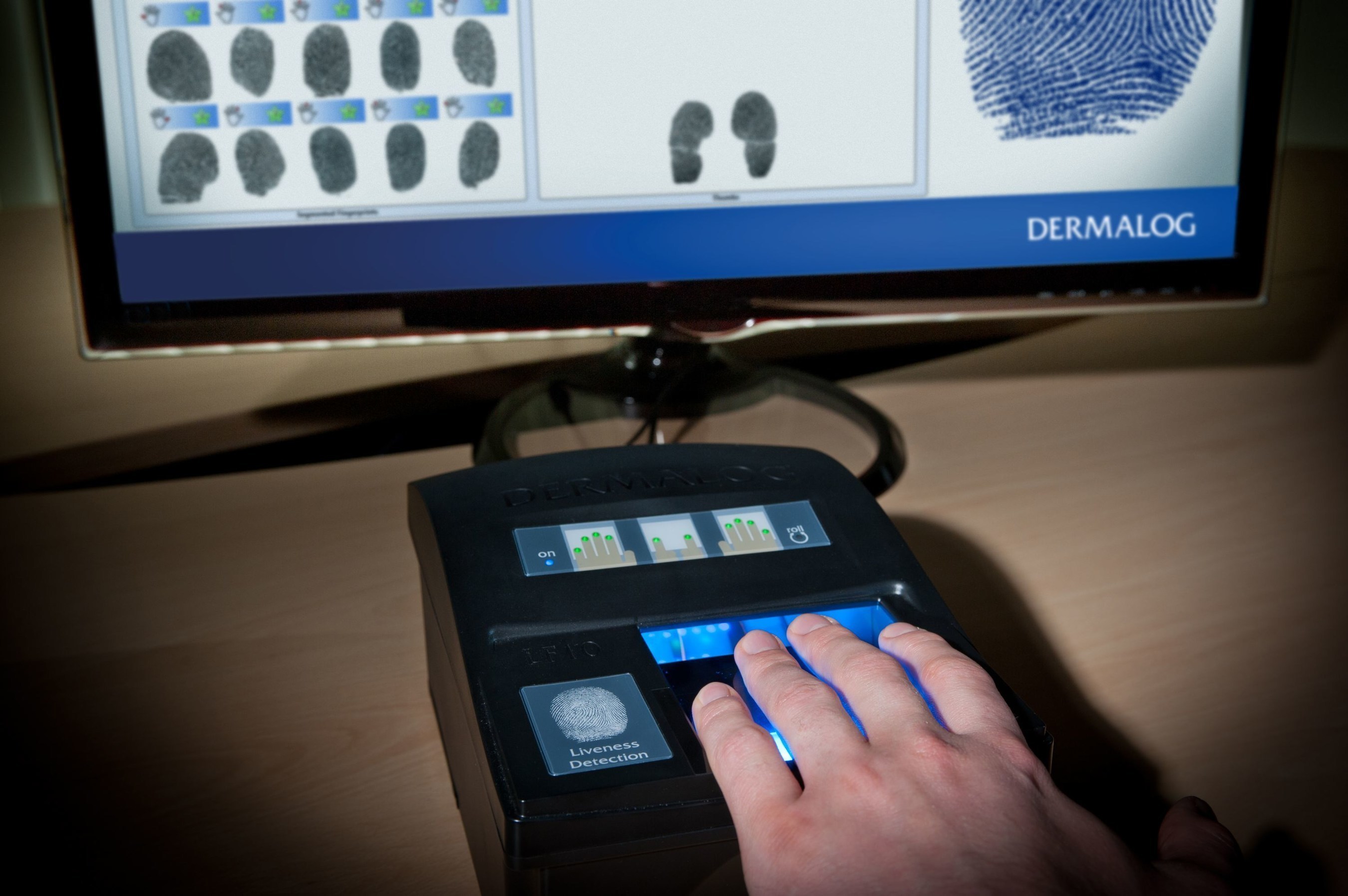 The DERMALOG LF10 fingerprint scanner used for the registration of refugees (PRNewsFoto/Dermalog Identification Systems) (PRNewsFoto/Dermalog Identification Systems)