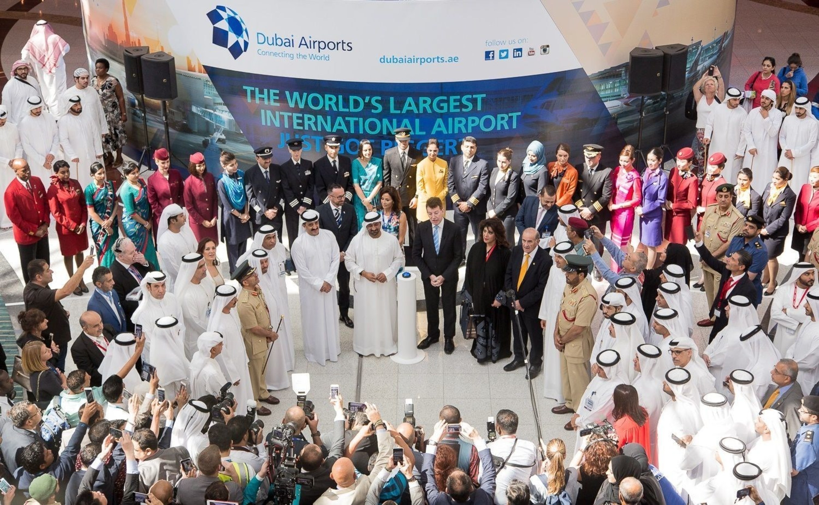His Highness Sheikh Ahmed Bin Saeed Al Maktoum, Chairman of Dubai Airports, and CEO Paul Griffiths lead the celebrations at Dubai International's Concourse D on Wednesday. (PRNewsFoto/Dubai Airports)