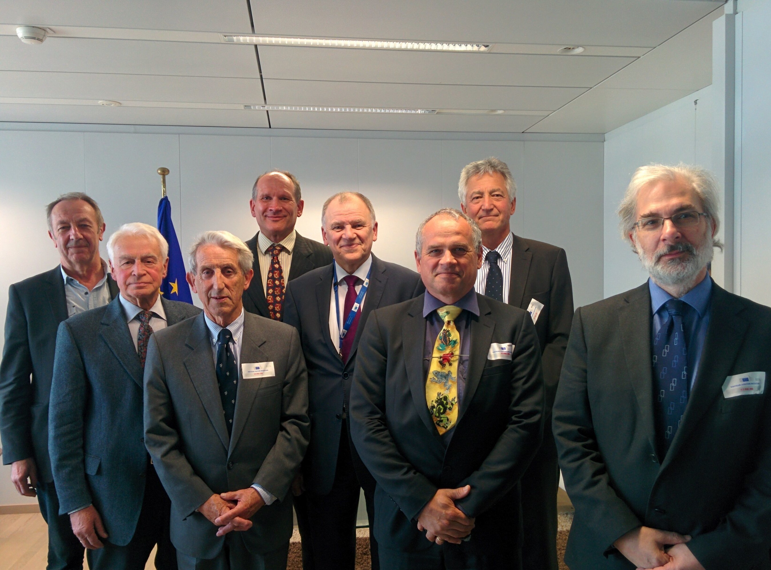 From the left: Prof. Richard Sharpe (back), Prof. Helmut Greim (middle), Prof. Sir Colin Berry (front), Prof. Pat Heslop-Harrison (back), Dr. Vytenis Andriukaitis, Commissioner of Health & Food Safety (middle), Prof. Daniel Dietrich (front), Prof. Wolfgang Dekant (back), and Prof. Alan Boobis (front) in Bruxelles, May 3rd 2016 (PRNewsFoto/University of Konstanz)