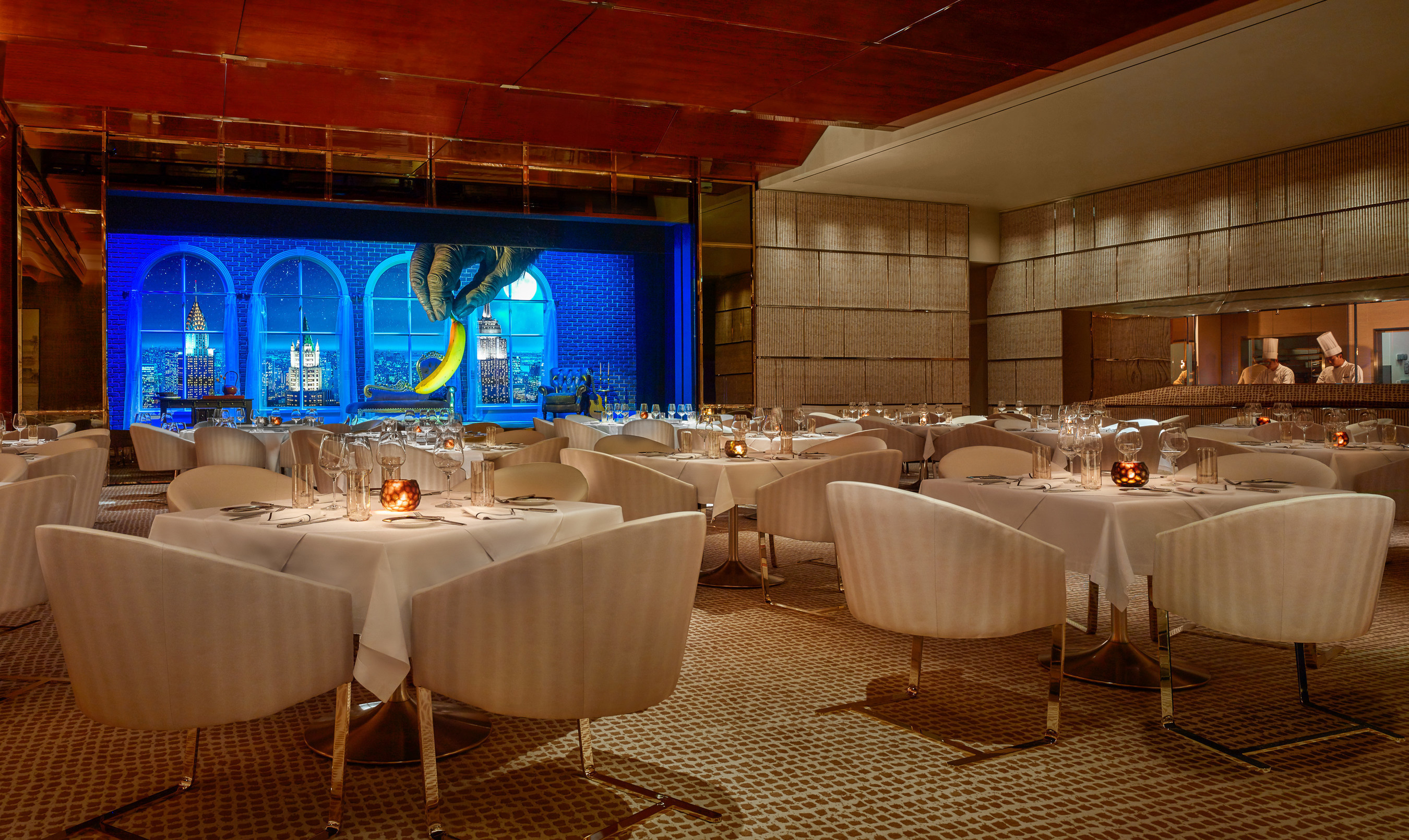 Bearing the initials of Steve Wynn himself, the resort’s steakhouse, SW, has a suitably masculine, understated atmosphere.