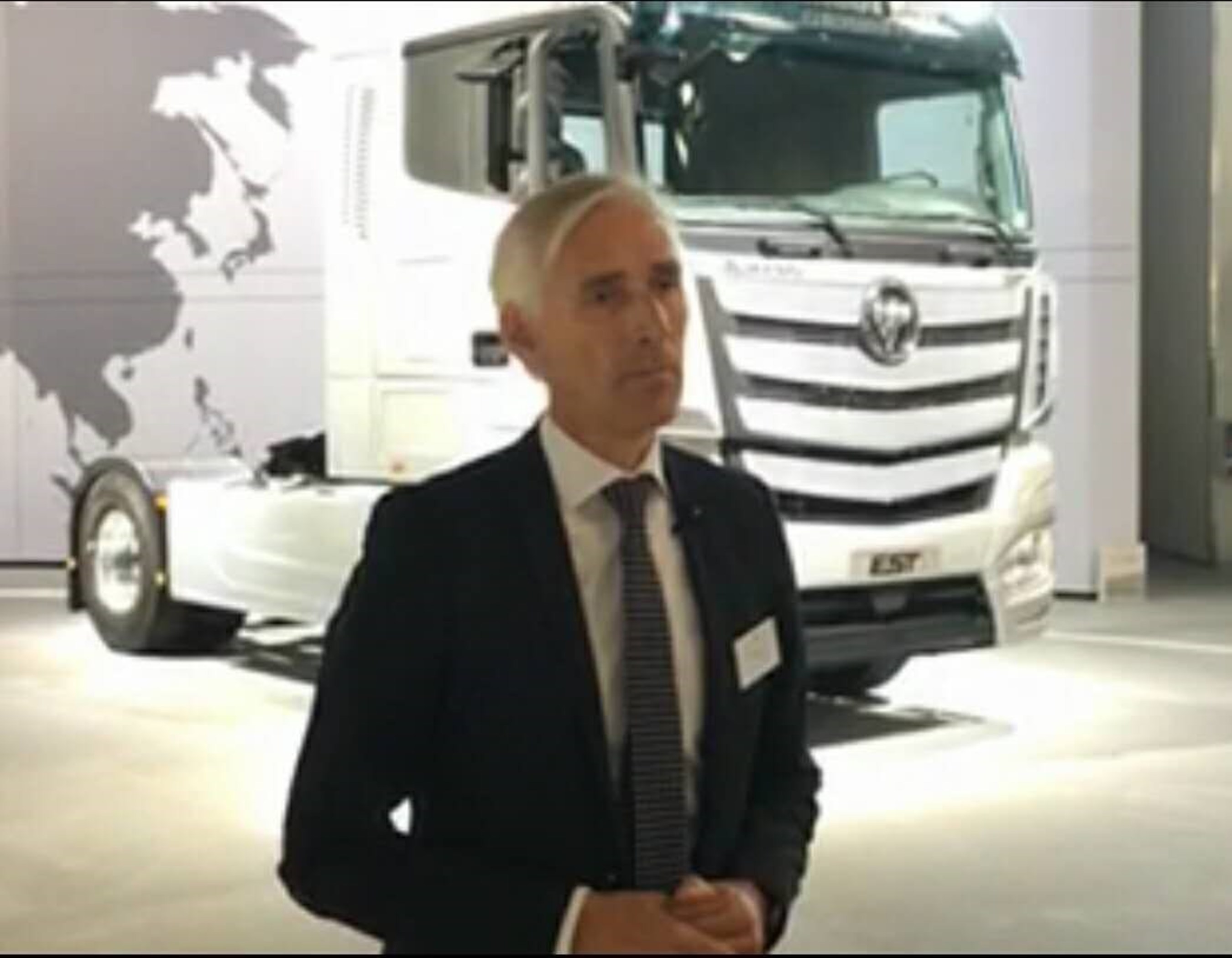 Foton Daimler Automotive Vice President of R&D Jens Hamester Accepting an Interview