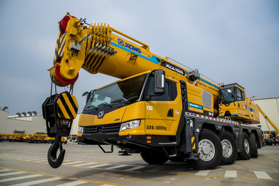 One centerpiece of the XCMG G-series launch is the XCA100E, the all-terrain crane equipped with new energy-saving hydraulic system and intelligent boom design as well as a smart travelling control system.