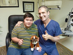 DR. BRIAN BOXER WACHLER AND JOHN ALLEN

Dr. Brian Boxer Wachler and Keratoconus patient John Allen after Holcomb C3-R(R) procedure.  (PRNewsFoto/Dr. Brian Boxer Wachler)
LOS ANGELES, CA UNITED STATES
