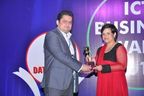 Rahul Sharma, Business Head – System Integration, Sterlite Technologies Limited receiving Voice&Data "Top Telecom Cable Company 2011-12" award from Debjani Ghosh, MD, Intel South Asia