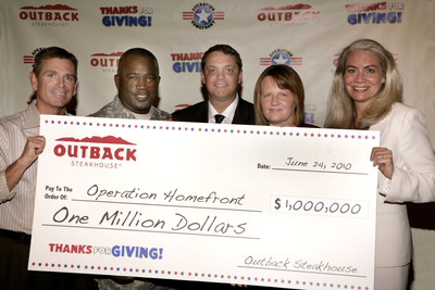 Outback Steakhouse Presents $1 Million Donation in Support of the U.S. Troops Through Operation Homefront