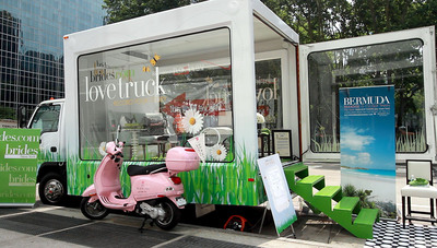 New York City Residents 'Feel the Love' as Bermuda and Brides.com Launched the 'Love Truck' on Thursday, June 24
