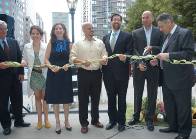 Brookfield Properties and GrowNYC Freshen Up Downtown Manhattan with New Greenmarket at The World Financial Center