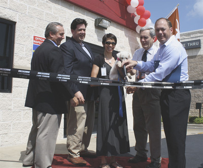 Austin Jiffy Lube Stores 'Calling All Cars' to Help Raise $10,000 for Humane Society, Celebrate Grand Re-Openings