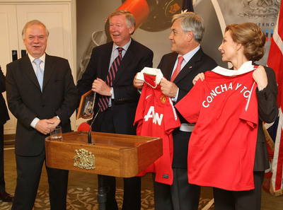 Concha y Toro and Manchester United Invite Chile's 33 Miners to Old Trafford