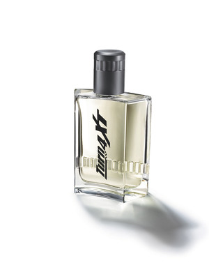 Avon Taps NASCAR Driver Carl Edwards as the Face of Turn 4XT -- a New Signature Fragrance